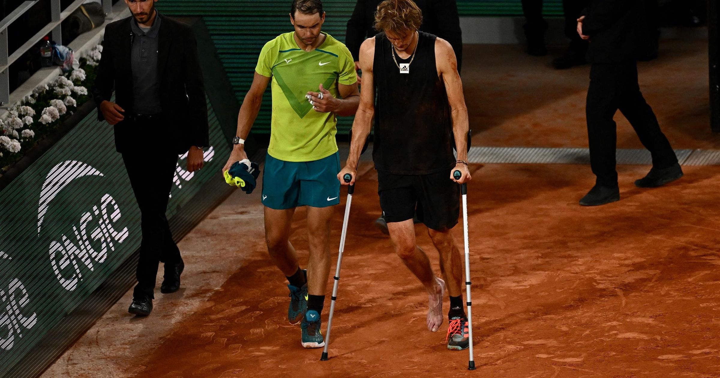 Roland-Garros | El último Nadal-Zverev en París: Rafa pasó a la final en la imagen más dolorosa del alemán - Tennis video - Eurosport