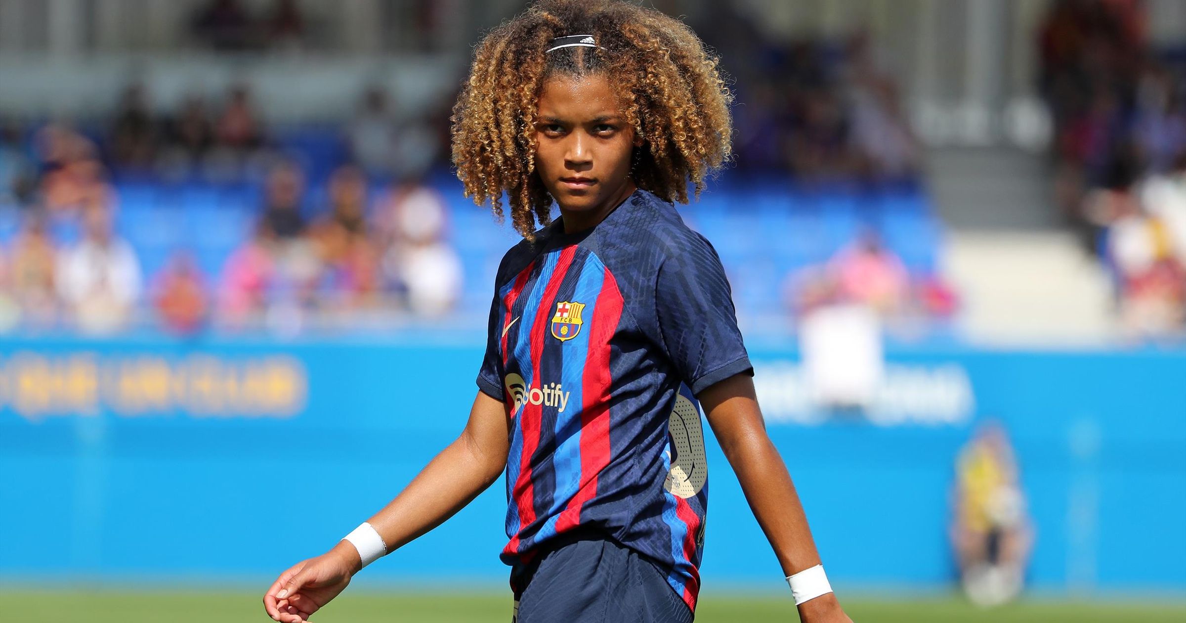Quién es Vicky López, la joya de 16 años del Barça que bate todos los ...