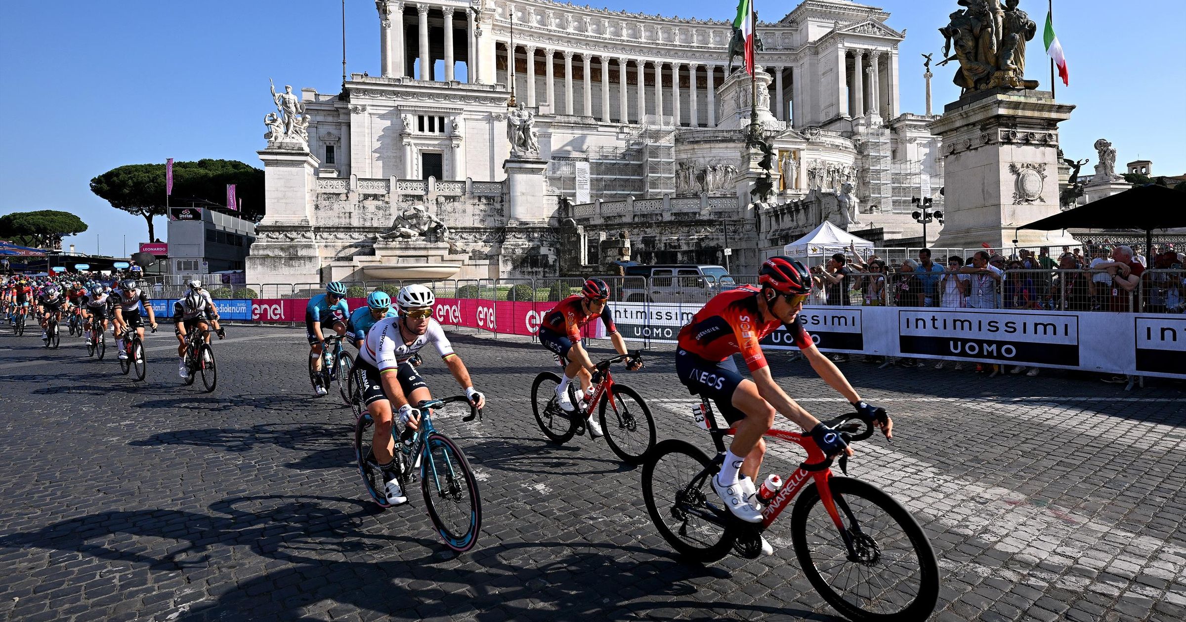 Tour d'Italie - Et soudain, Geraint Thomas a roulé pour Mark Cavendish ...