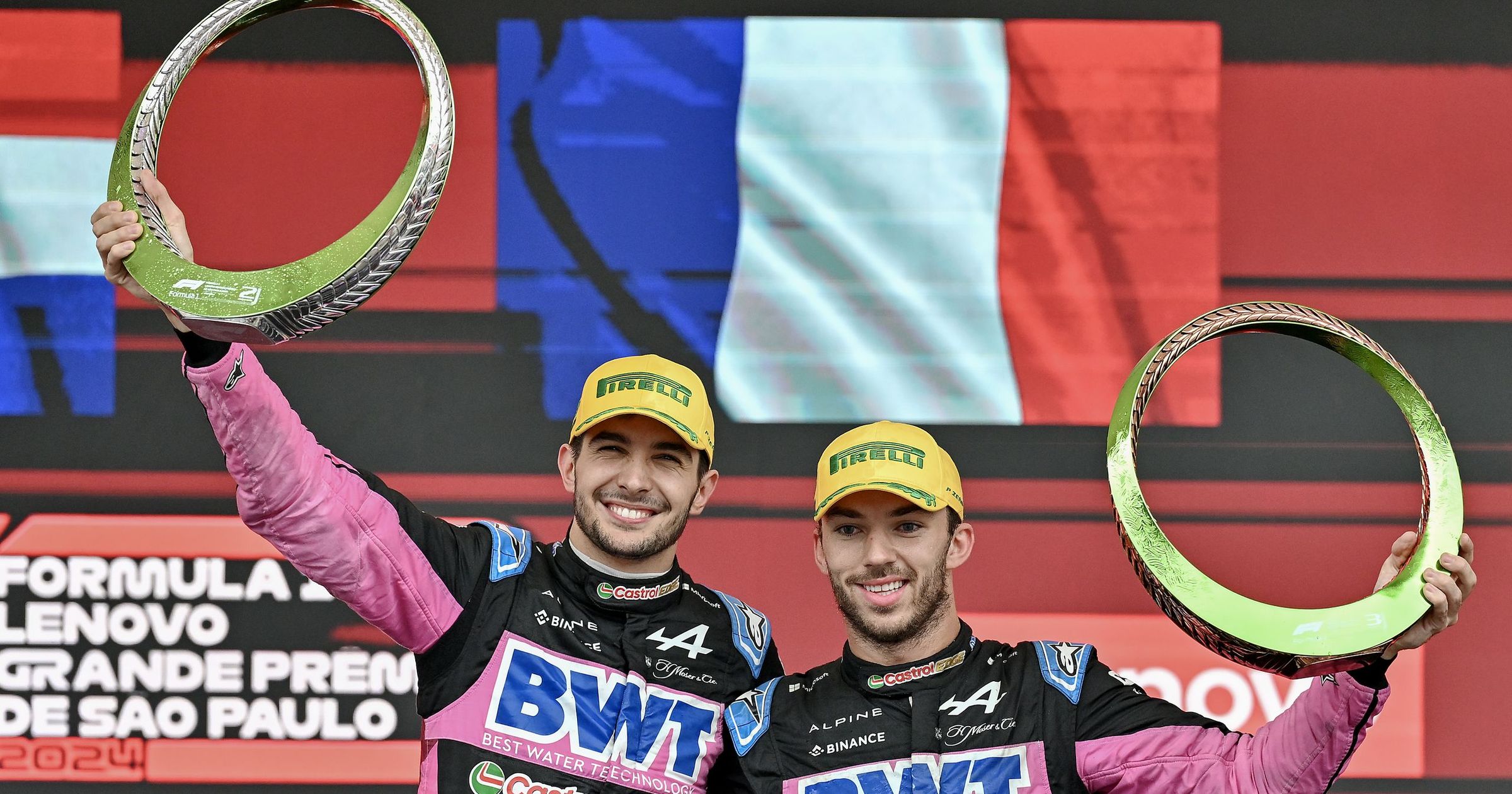 Pluie et drapeau rouge providentiels, stratégie payante : un podium ...