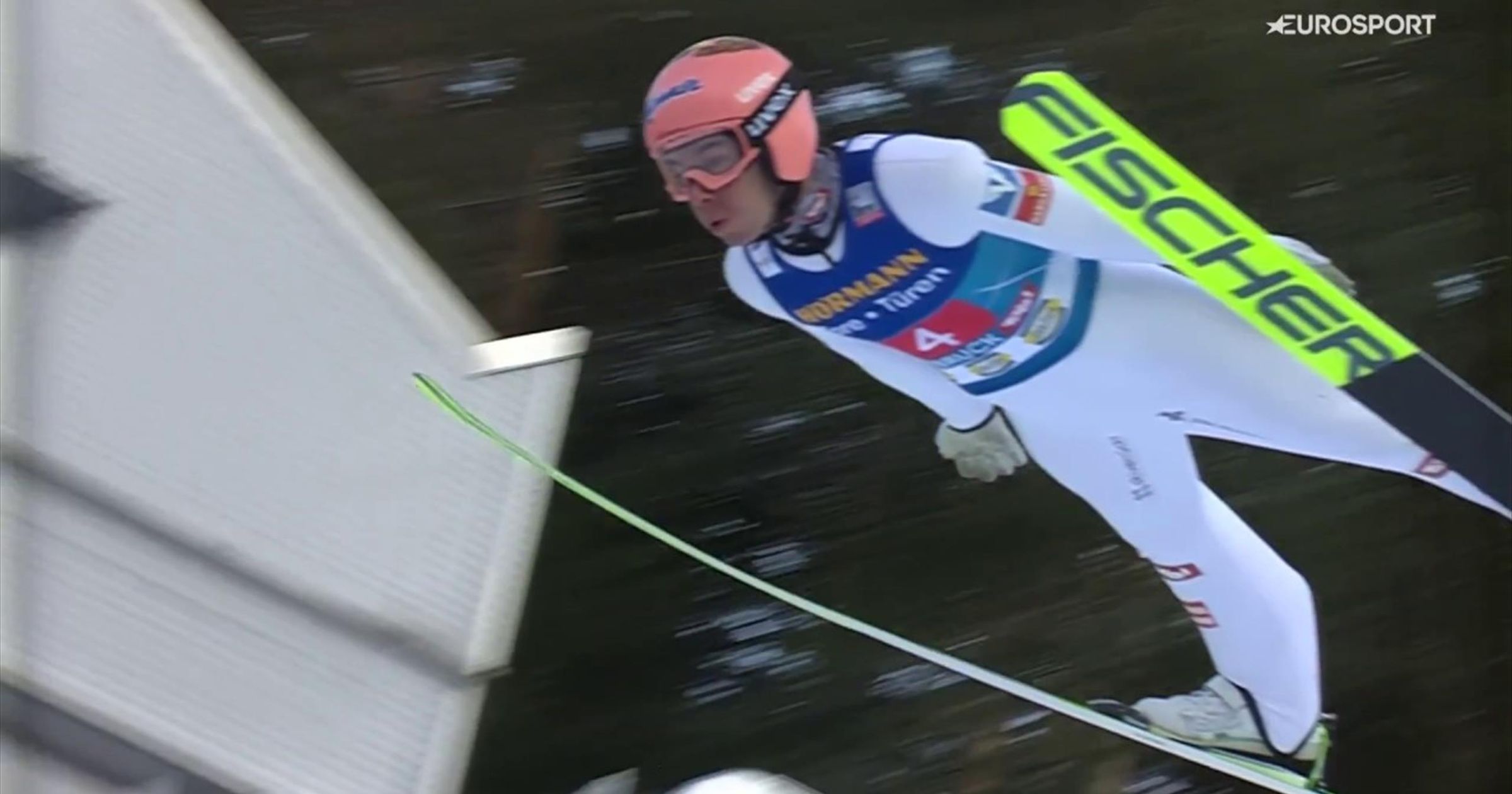 Stefan Kraft spring naar hoogste trede van geheel Oostenrijks podium in Innsbruck - Schansspringen video - Eurosport