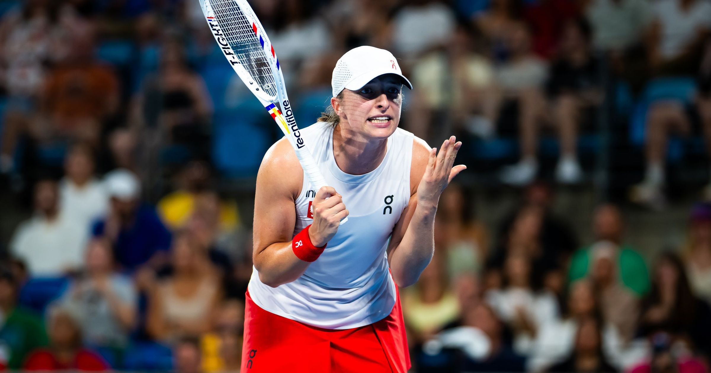 Swiatek ‘full of revenge’ but Sabalenka ‘slight favourite’ in Australia