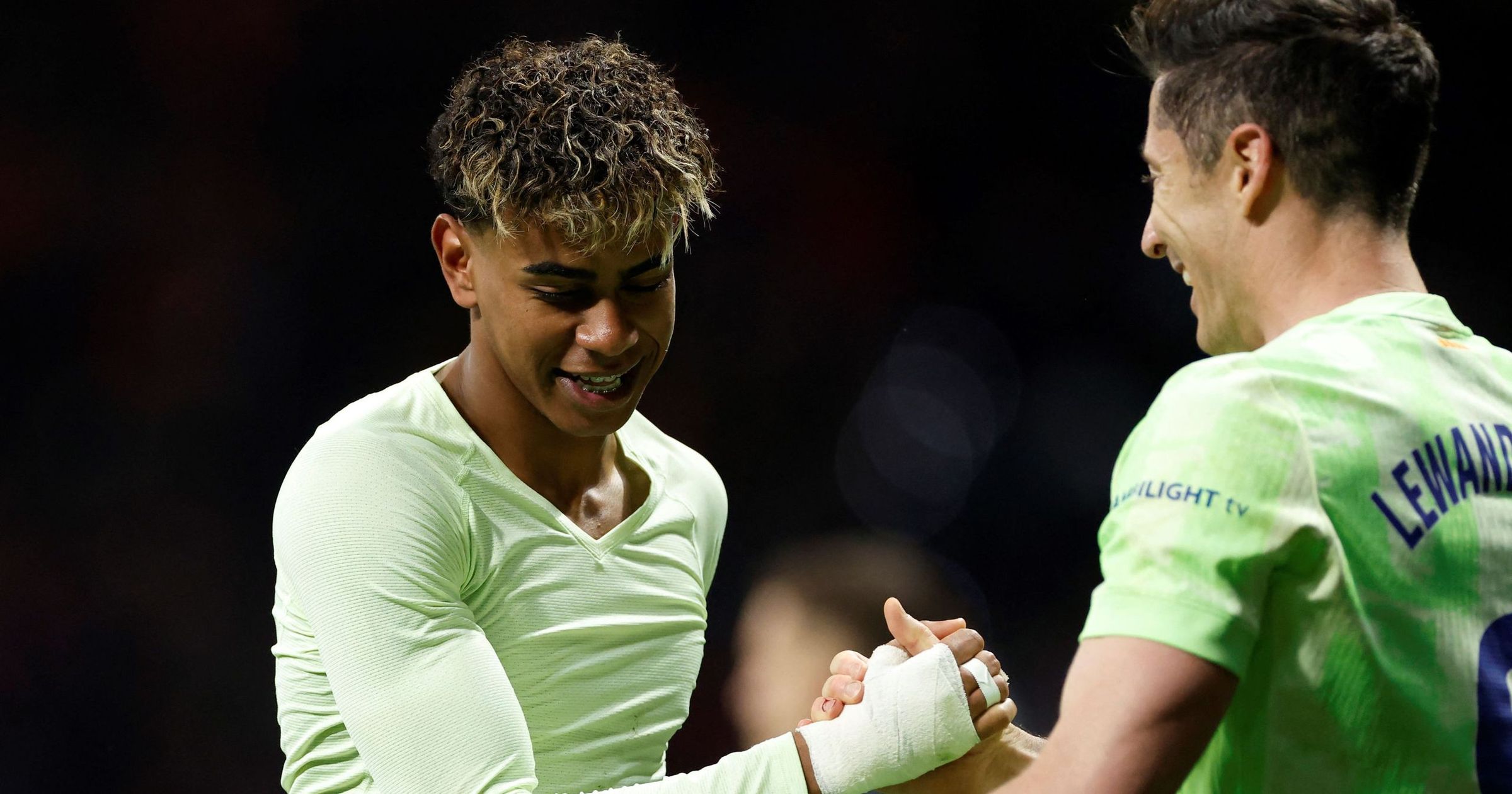 FC Barcelona Dominates Atlético Madrid with Stunning 2-4 Victory in Liga Showdown