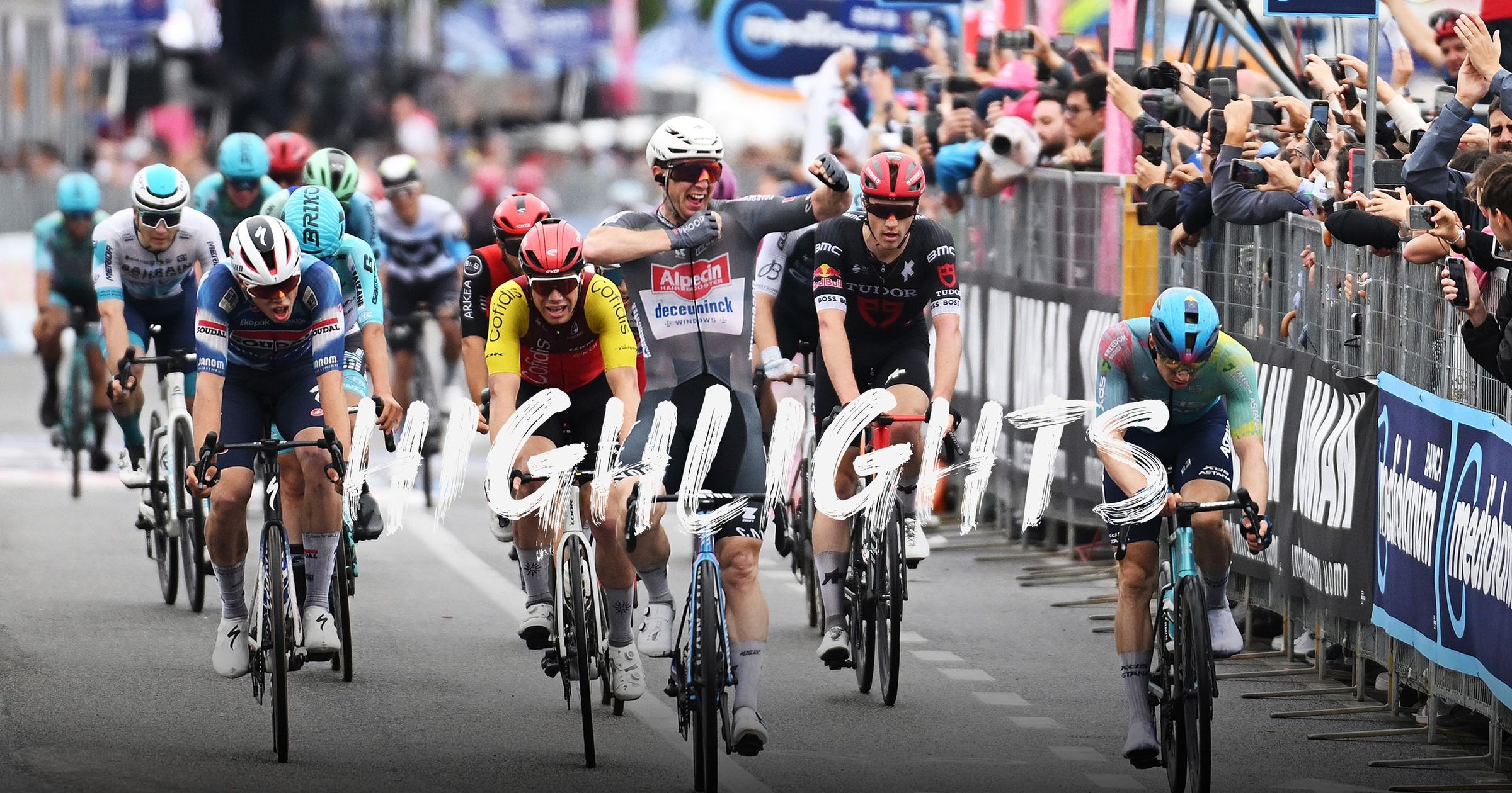 Eső, bukás, neutralizálás, majd egy furcsa sprint a Girón