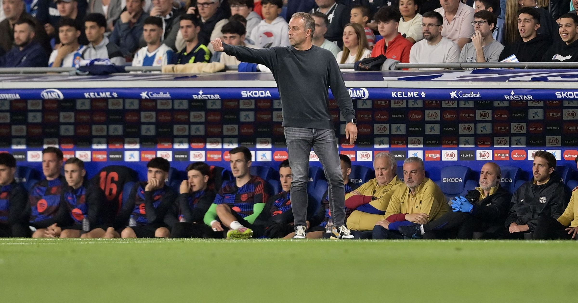 "Ez a Barcelona bajnoksága volt" - Hansi Flick szerint a Barca idei csapata olyan, mint egy család