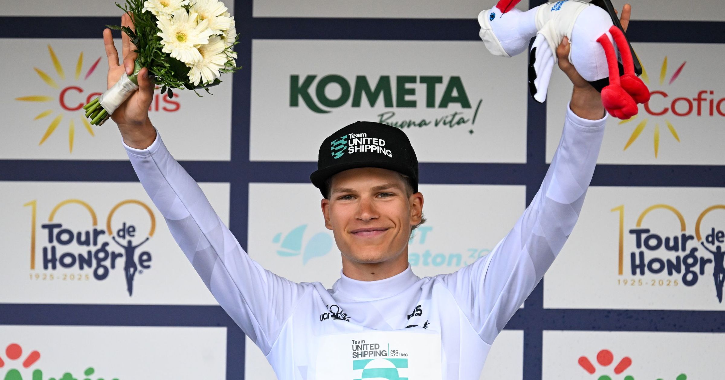 Feldhoffer Bálint 7. lett összetettben, Lópezé a sárga trikó - videón a Tour de Hongrie díjátadója