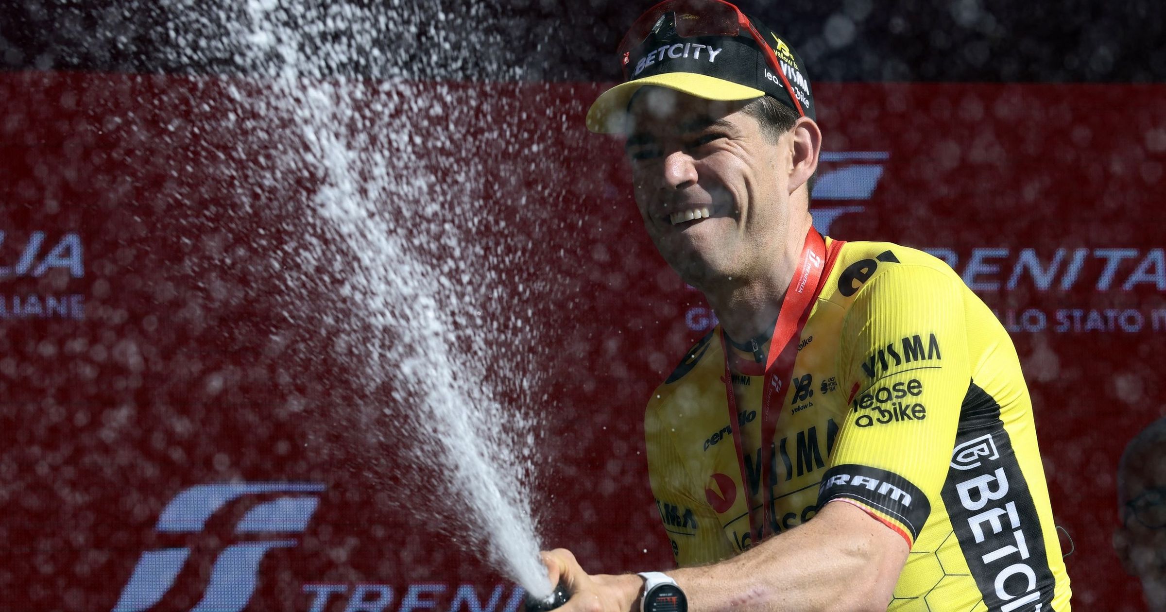 Van Aert felesége: "Elgondolkoztunk, hogy egyáltalán megéri-e ezt még csinálni"