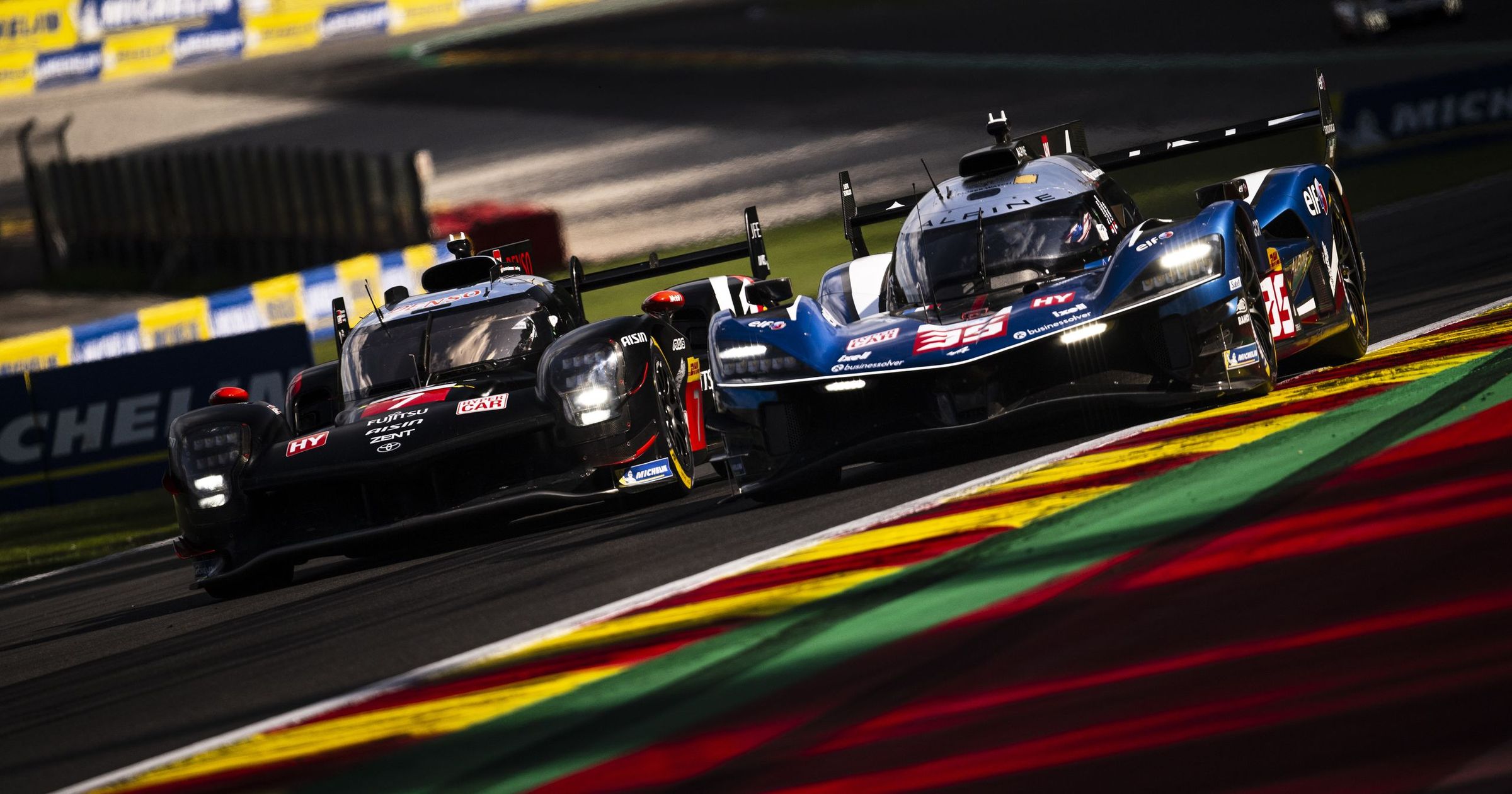 Az Eau Rouge királyai - a WEC spái 6 órás versenyének legszebb és legkeményebb előzései