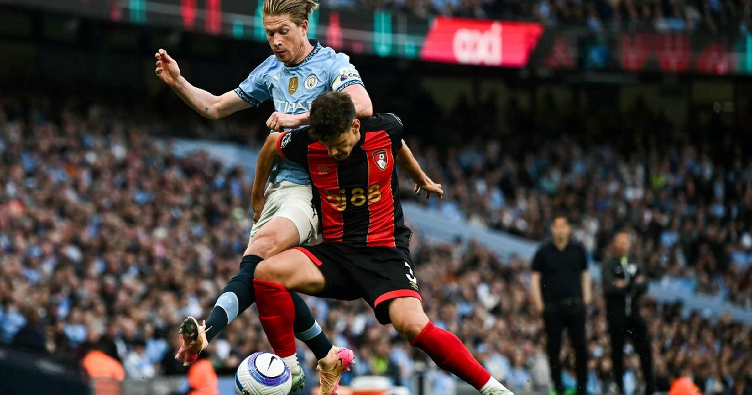 Magyar védő a Premier League álomcsapatában: a szurkolók szerint ők voltak a szezon legjobbjai