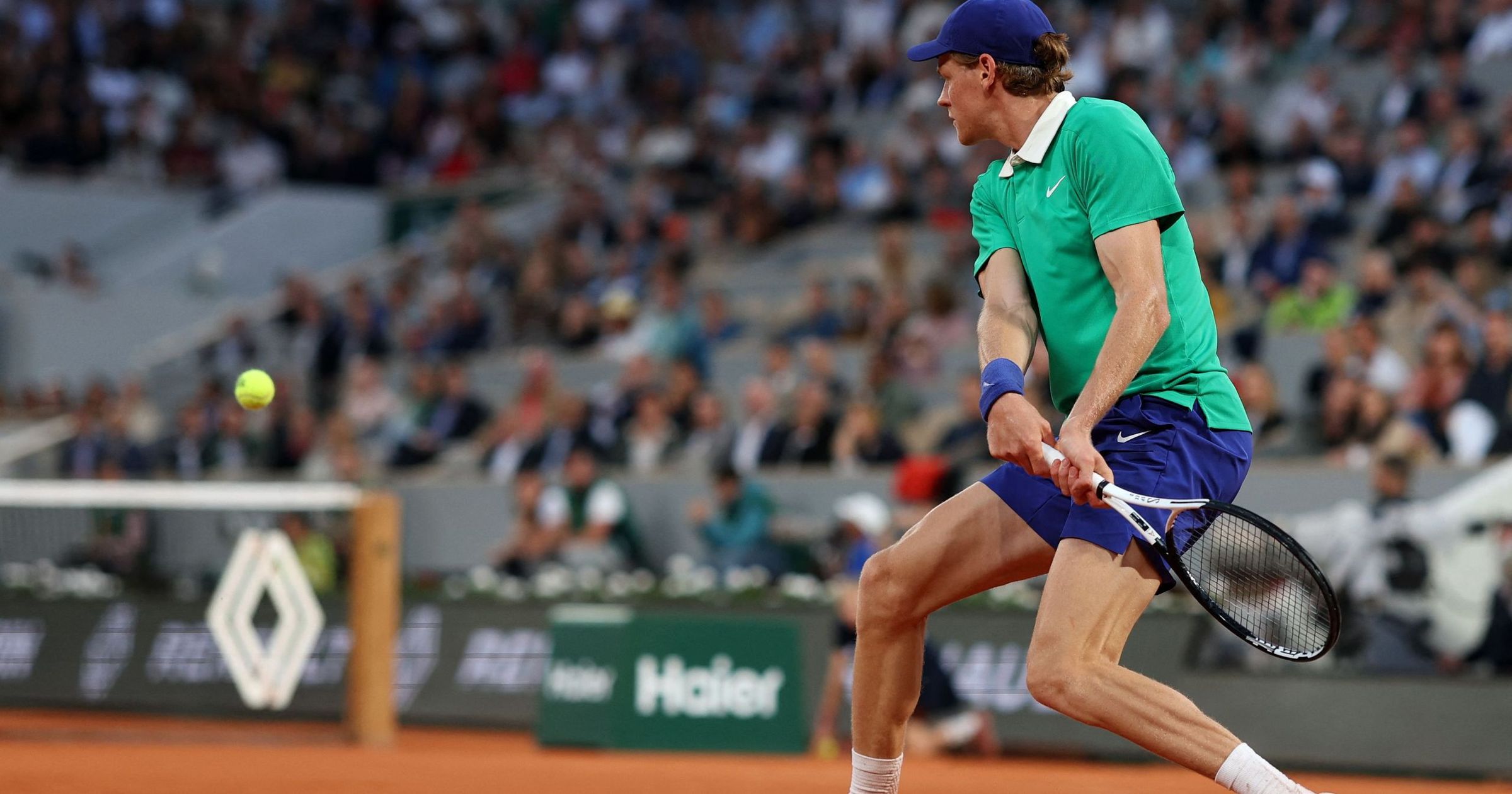 A világelső Sinner örül, hogy három szettben lerendezte a Rublev elleni Garros-nyolcaddöntőjét