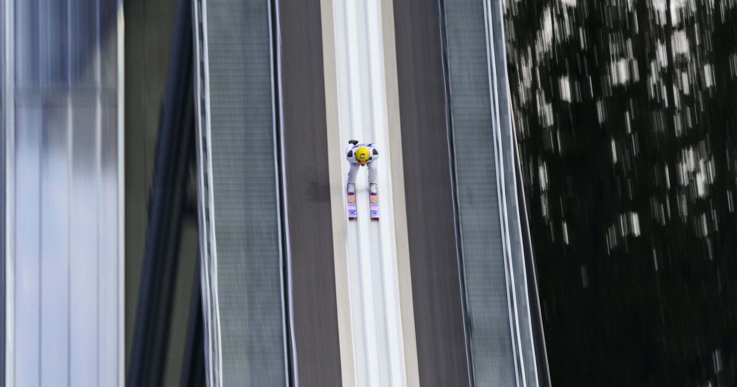 Jön a sárga lap és a piros lap, cipőreform – radikális új szabályok a téli sportokban