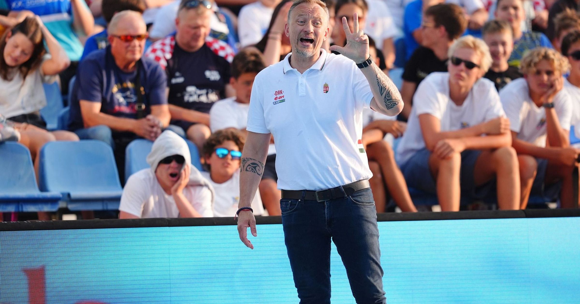 "A legfontosabb a játék és a csapat fejlődése" - sok meccsel készül a vb-re Varga Zsolt válogatottja