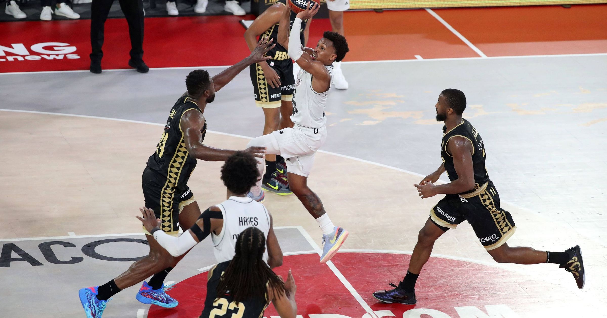 Finales Betclic Elite - L'AS Monaco remporte le match 3 à domicile et s ...