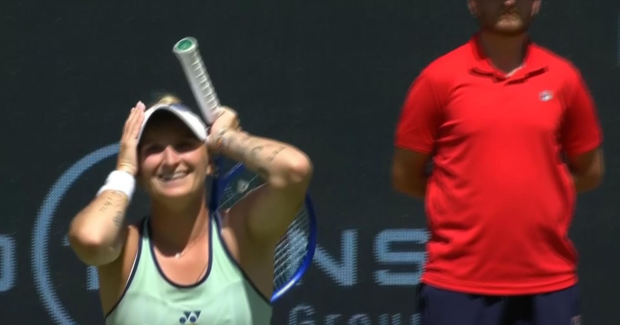 Visszatért a "régi" Vondrousova, könnyedén győzte le Sabalenkát a berlini elődöntőben
