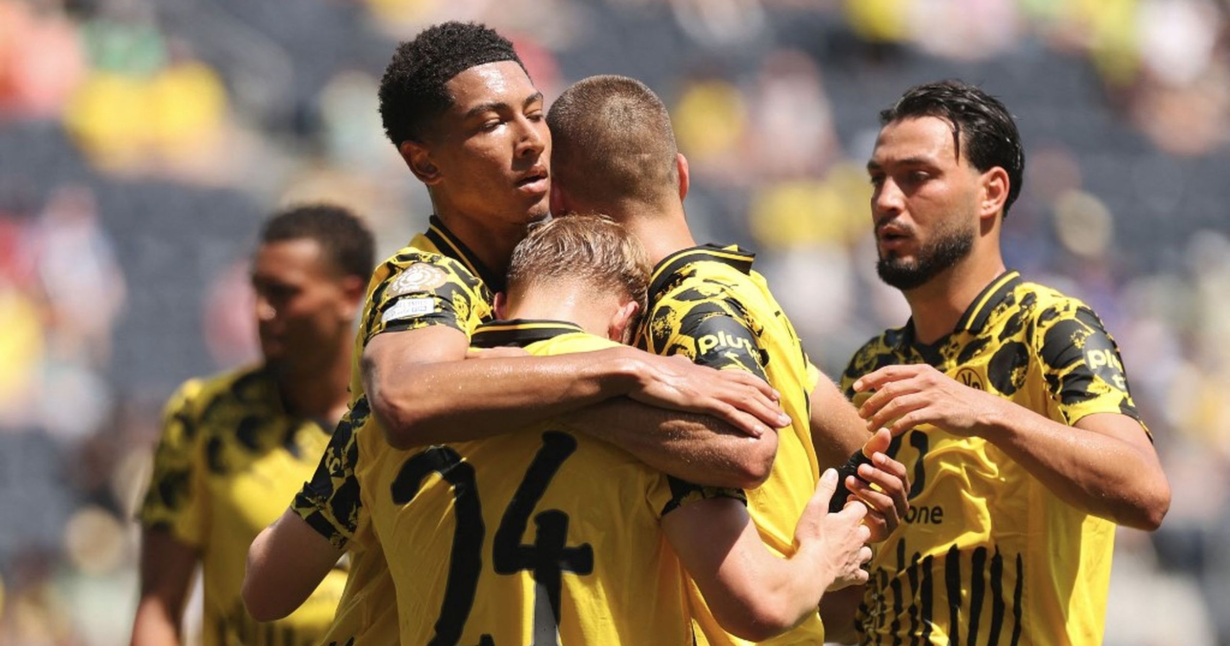 A Dortmund csoportelsőként nyolcaddöntős, de továbbment a Fluminense is