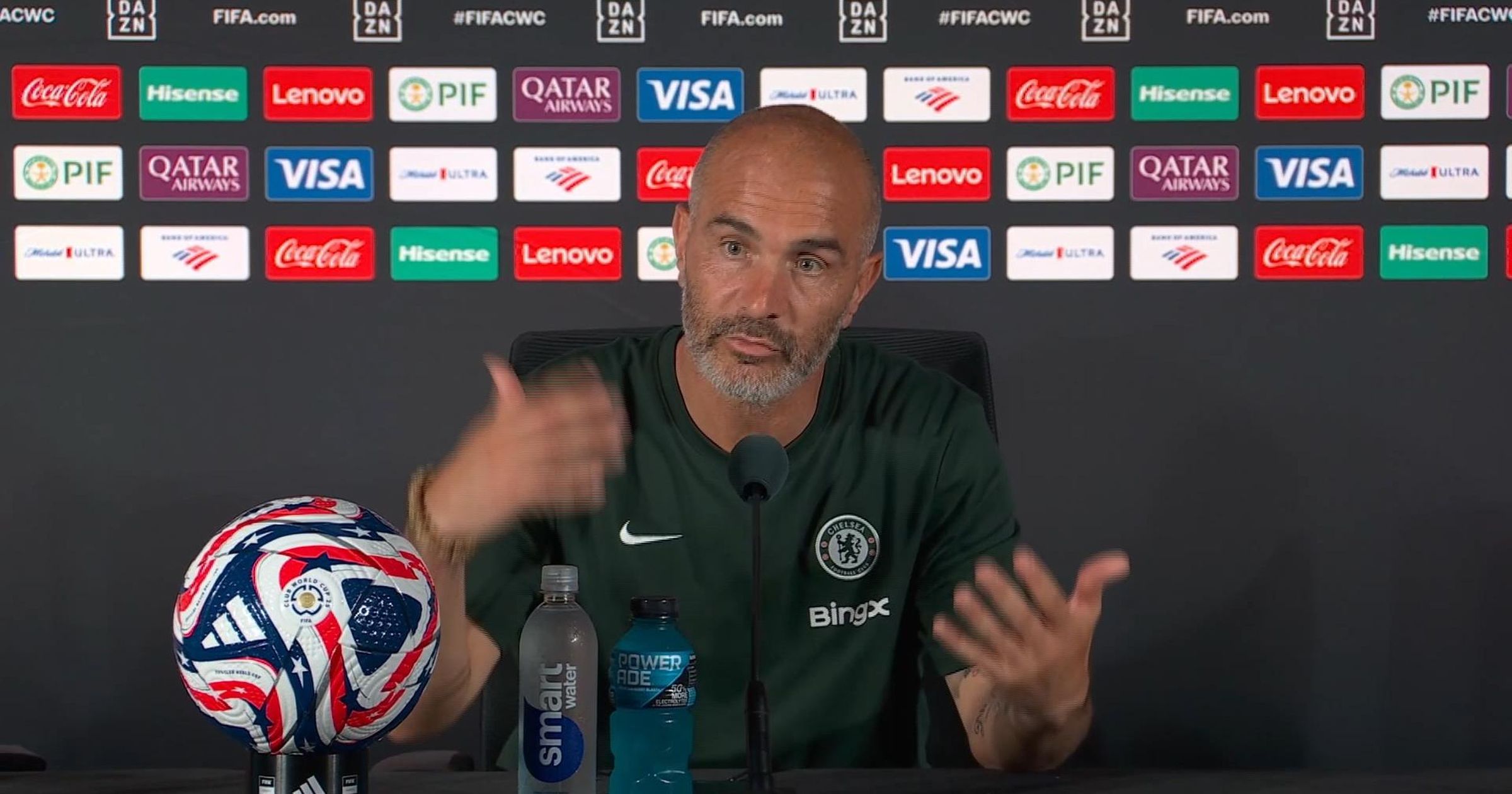 "Ez egy vicc!" Maresca kiakadt, hogy állandóan félbe kell szakítani meccseket a klubvilágbajnokságon