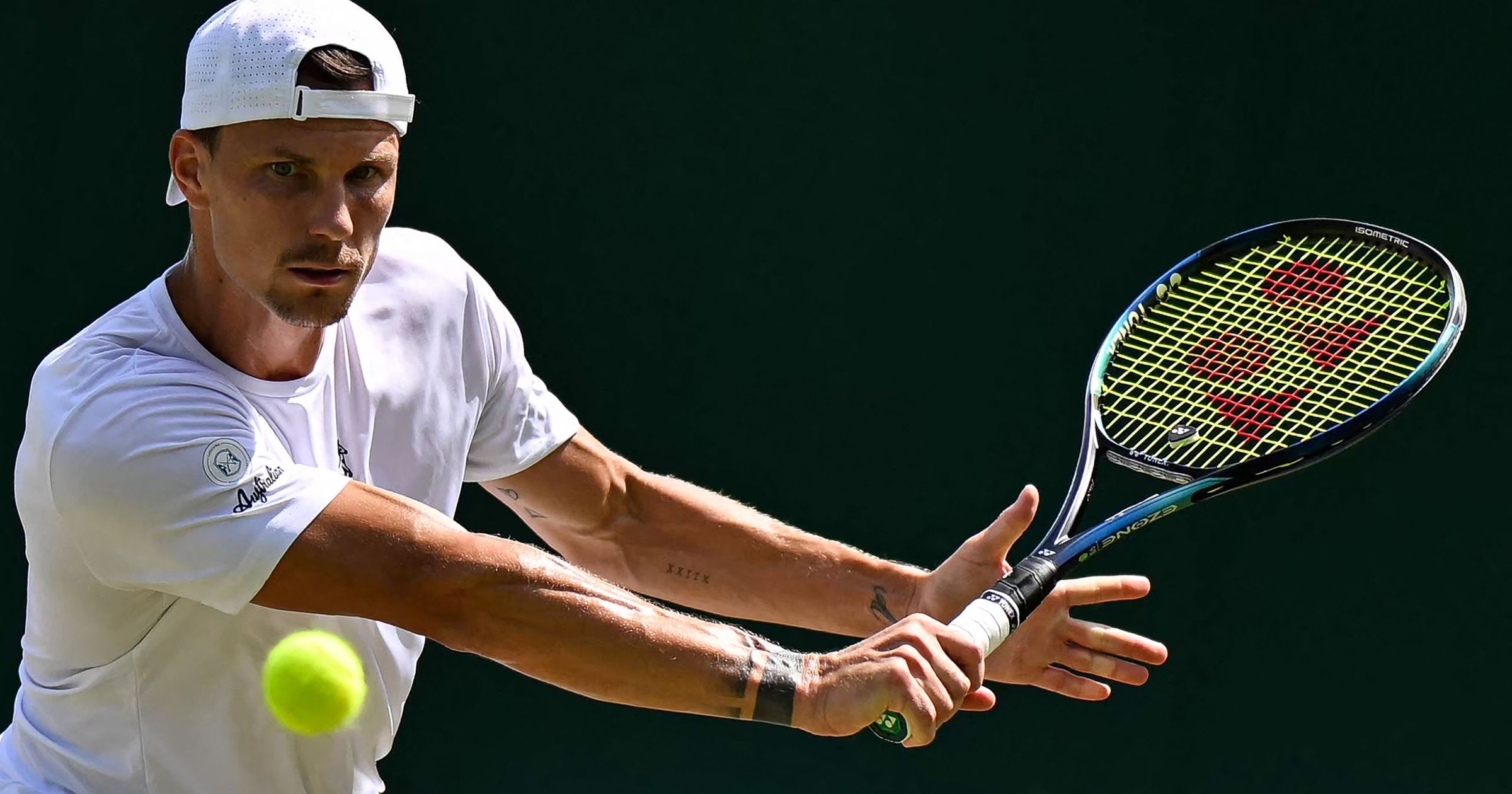 Kétnapos meccs bravúros befejezéssel: Fucsovics Márton ott van a legjobb 32 között Wimbledonban