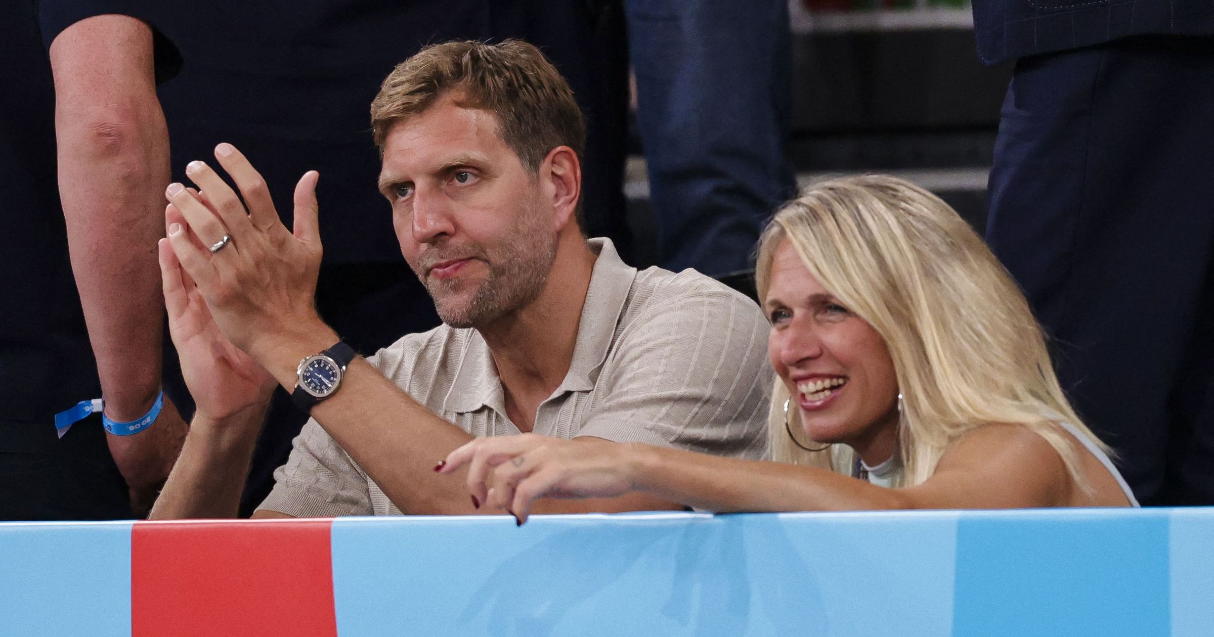 Nowitzki and Mavericks open basketball court in Würzburg