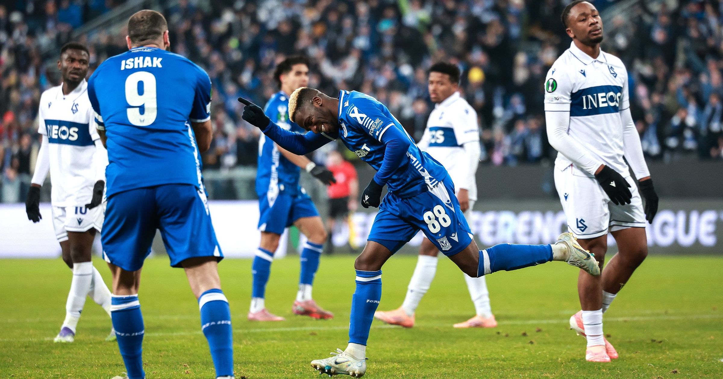 Lech Poznań pokonał FC Lausanne-Sport w 4. kolejce Ligi Konferencji ...