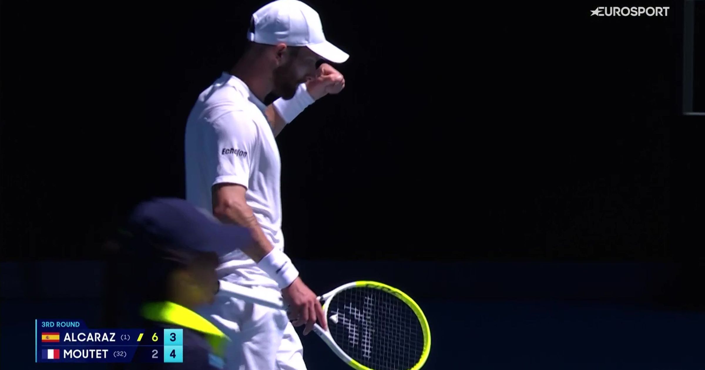 "Moutet fait voyager Alcaraz !"