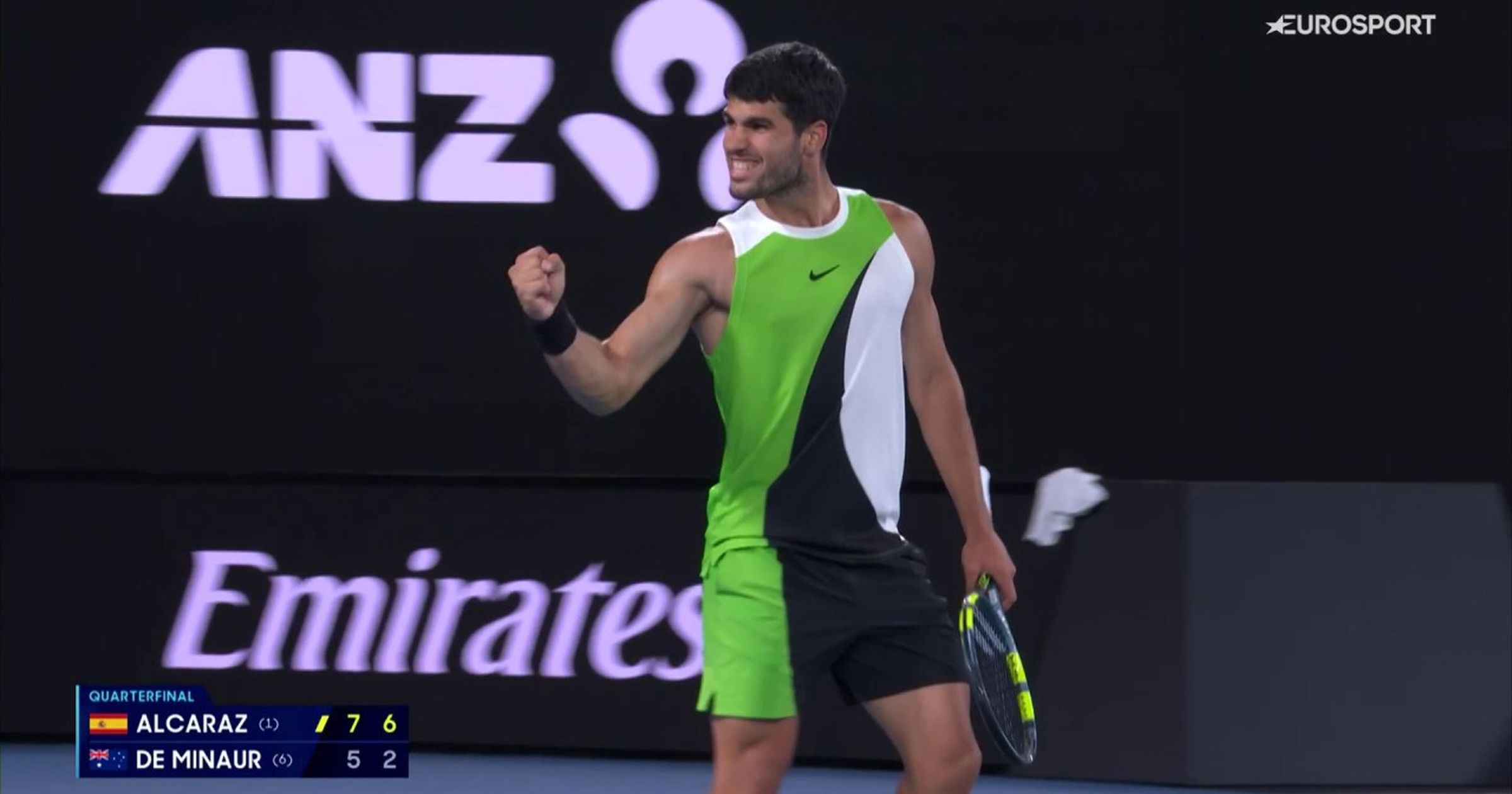 Alcaraz non perde un metro e vince anche il secondo set: de Minaur affranto