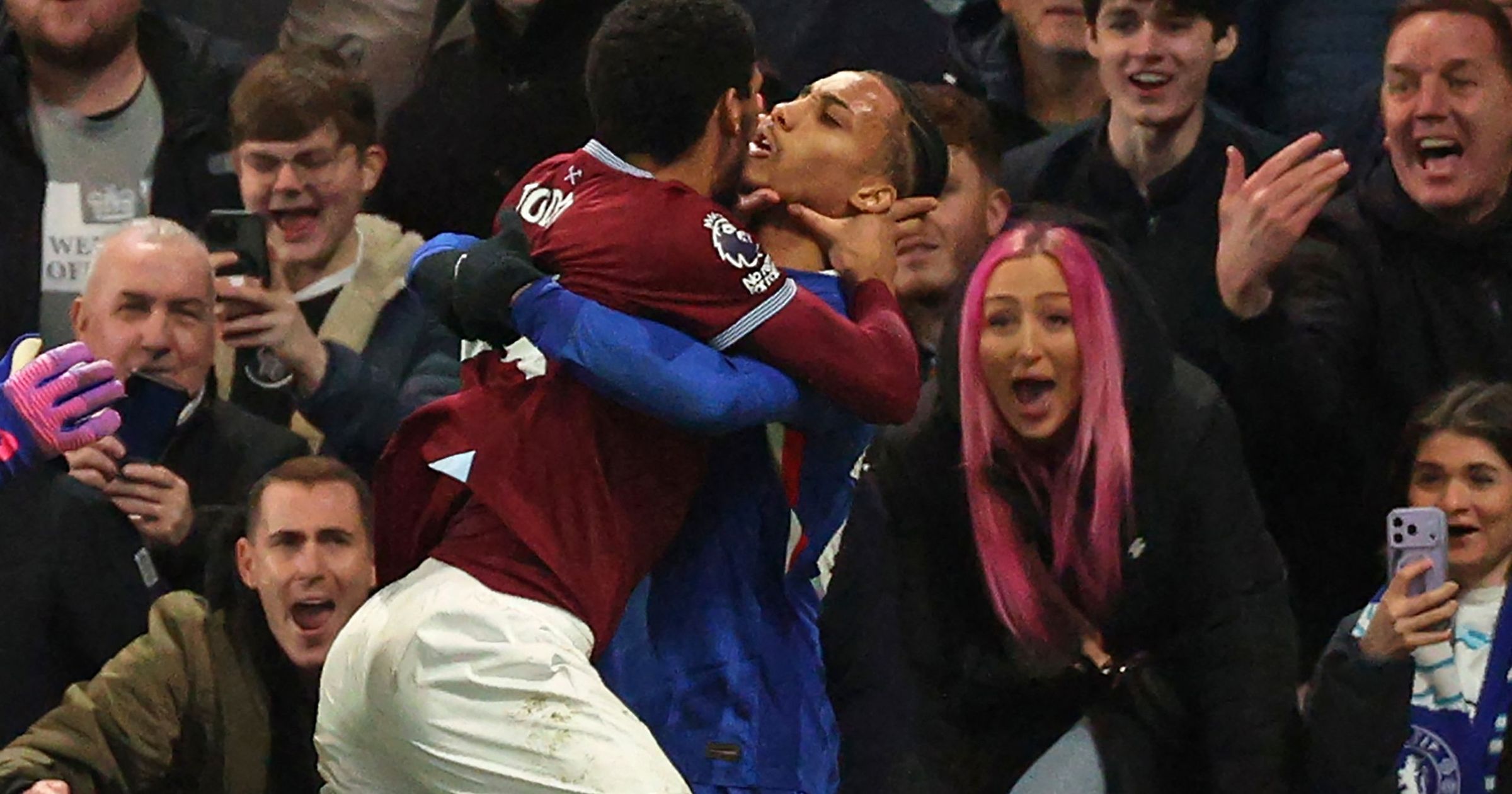 Awantura w końcówce spotkania Chelsea z West Hamem United w 24. kolejce ...