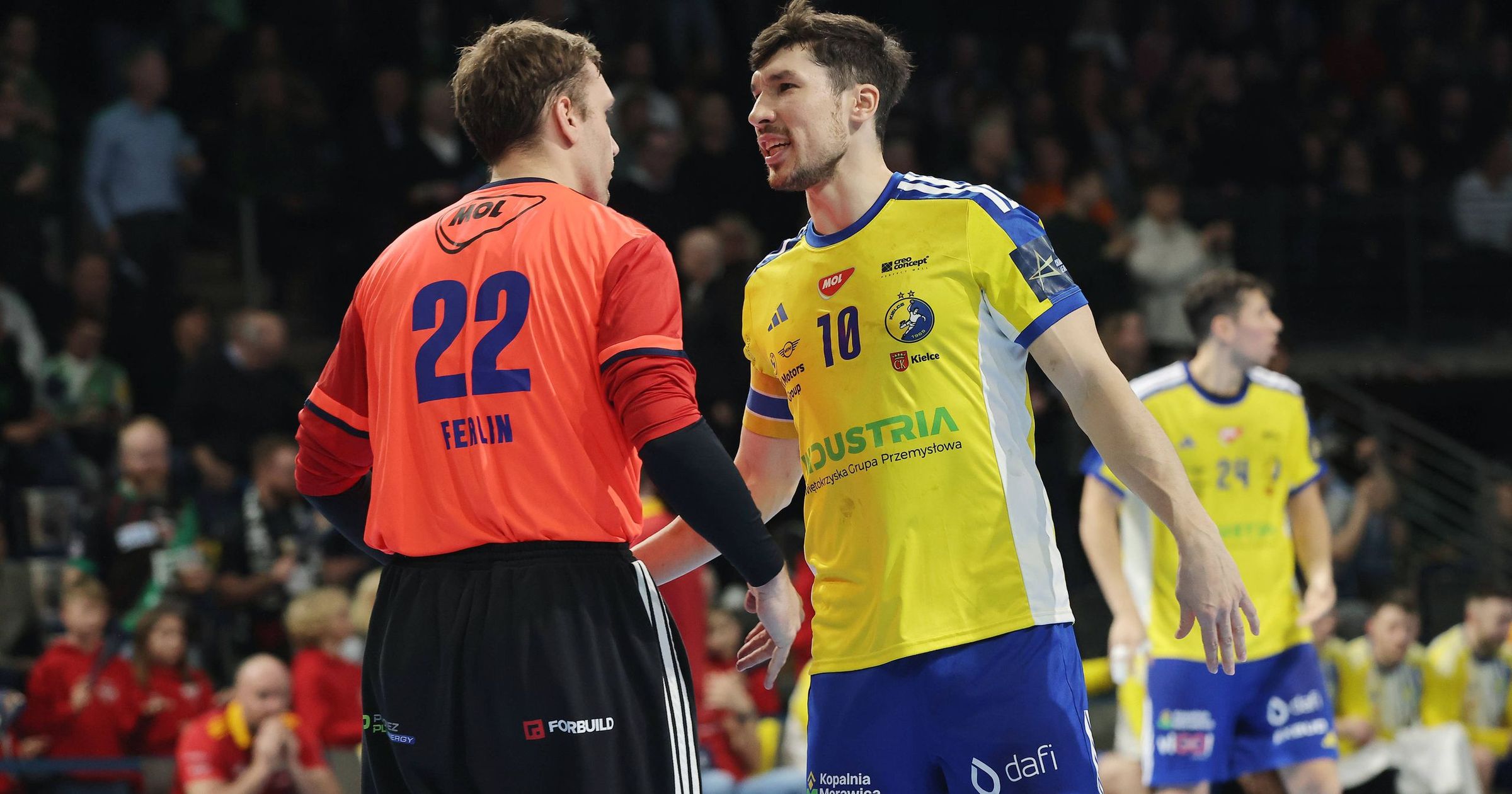 Efektowna bramka Dujshebaeva wyróżniona przez EHF. Syprzak najlepszym obrotowym kolejki