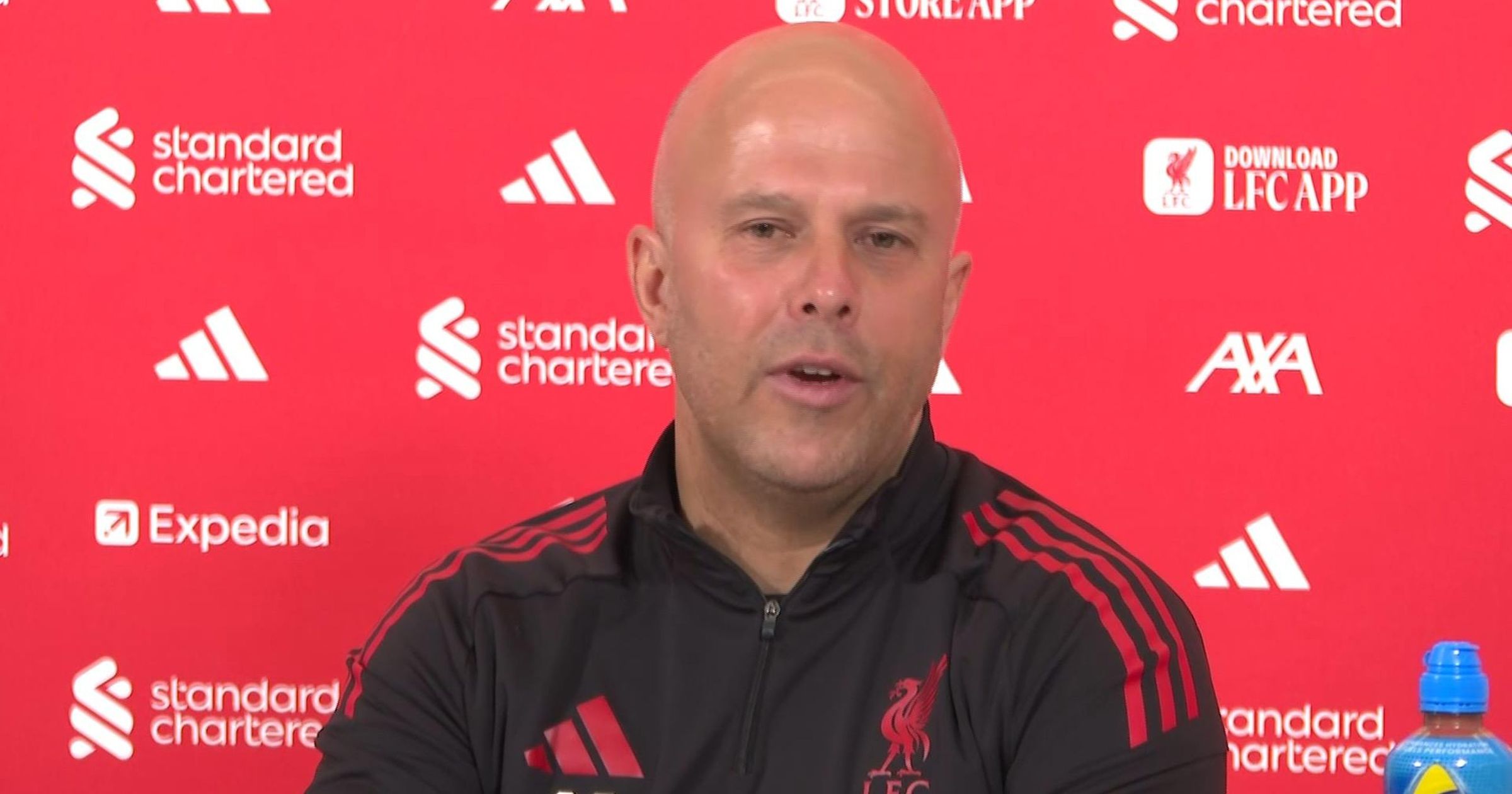 "Nem élvezetesek a Premier League-meccsek" - Arne Slot a rögzített helyzetek térnyeréséről Kép