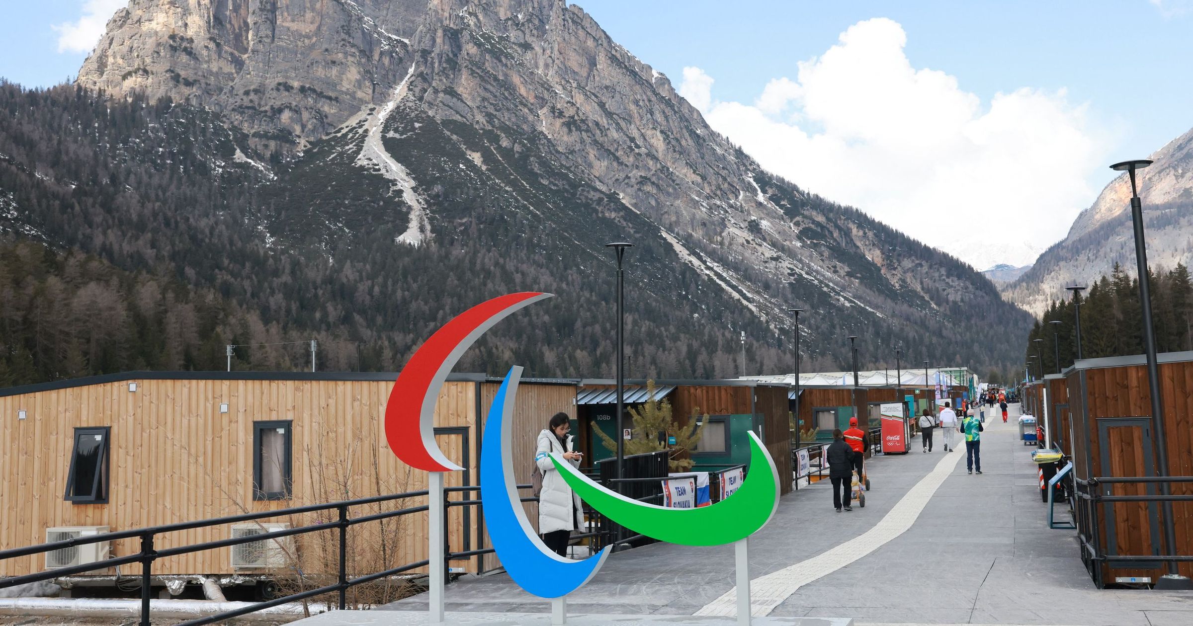 Bizarr megnyitó jön: egyik magyar sportoló sem viheti a zászlót a paralimpián - Eurosport