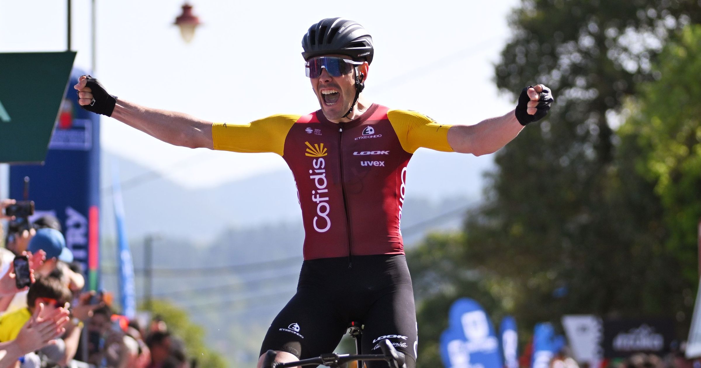 Zseniáis befutó végén hazai győzelem a Baszk körversenyen | Nézd vissza a 4. szakasz végjátékát magyar kommentárral! - Cycling video - Eurosport