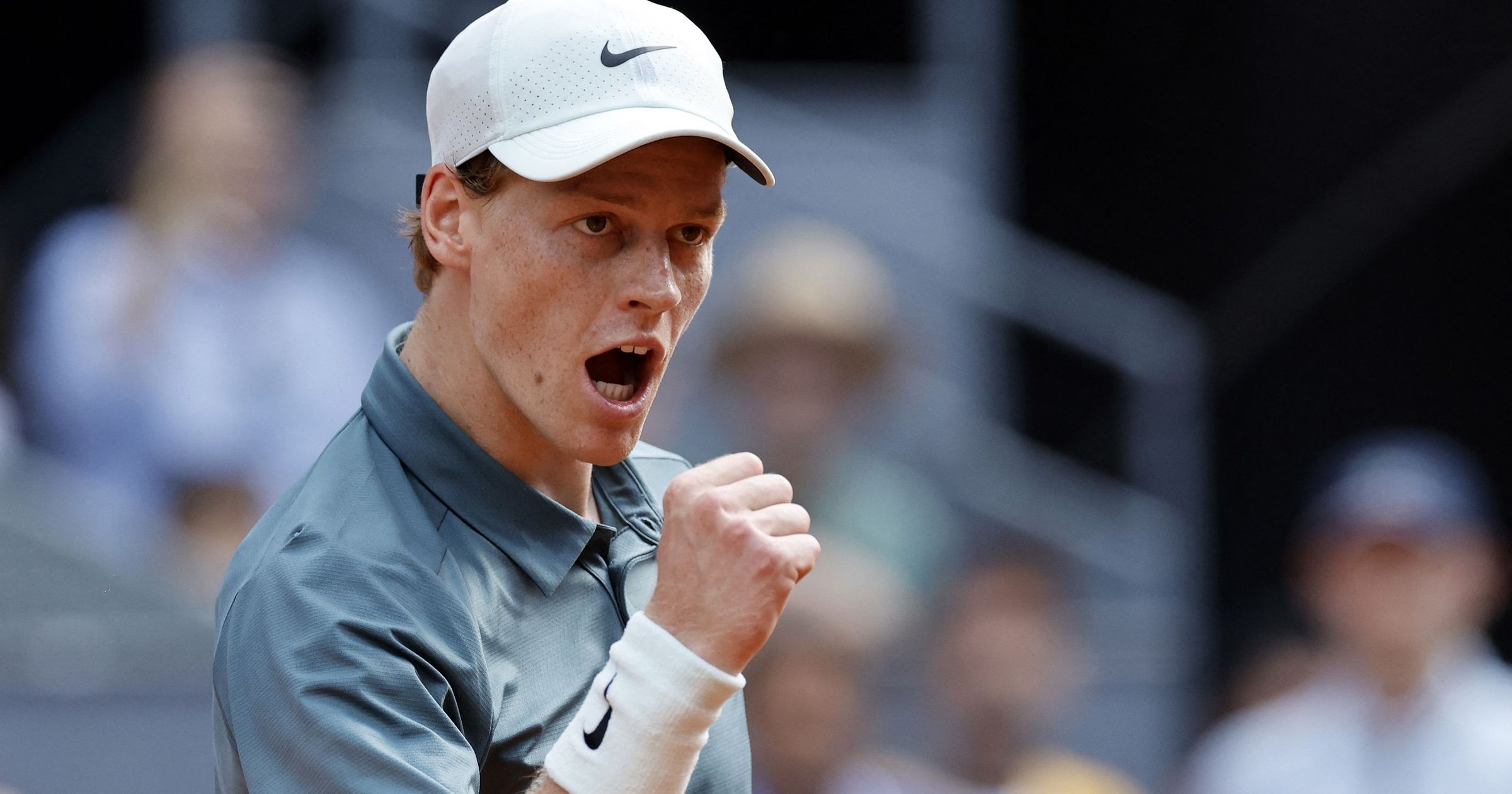 Jannik Sinner écrase Arthur Fils et rejoint Alexander Zverev en finale du Masters 1000 de Madrid