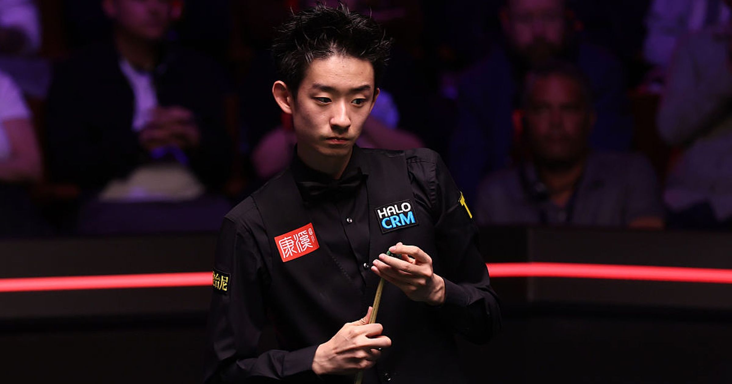 Wu Yize kroont zich op 22-jarige leeftijd tot jongste wereldkampioen snooker sinds Stephen Hendry — image 2