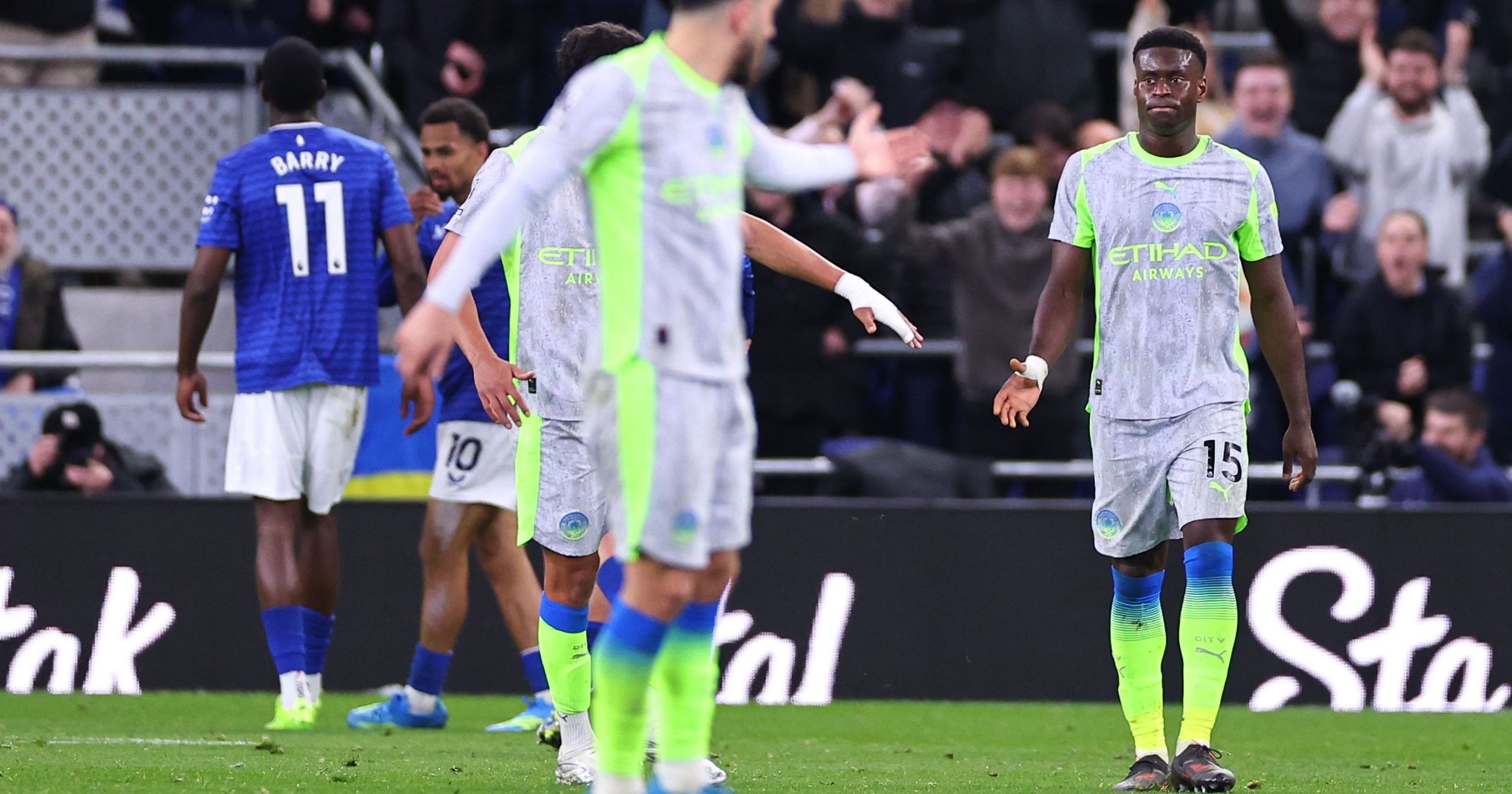 Manchester City egalează la ultima fază cu Everton, dar titlul se îndepărtează: Arsenal, marele câștigător al etapei — image 1