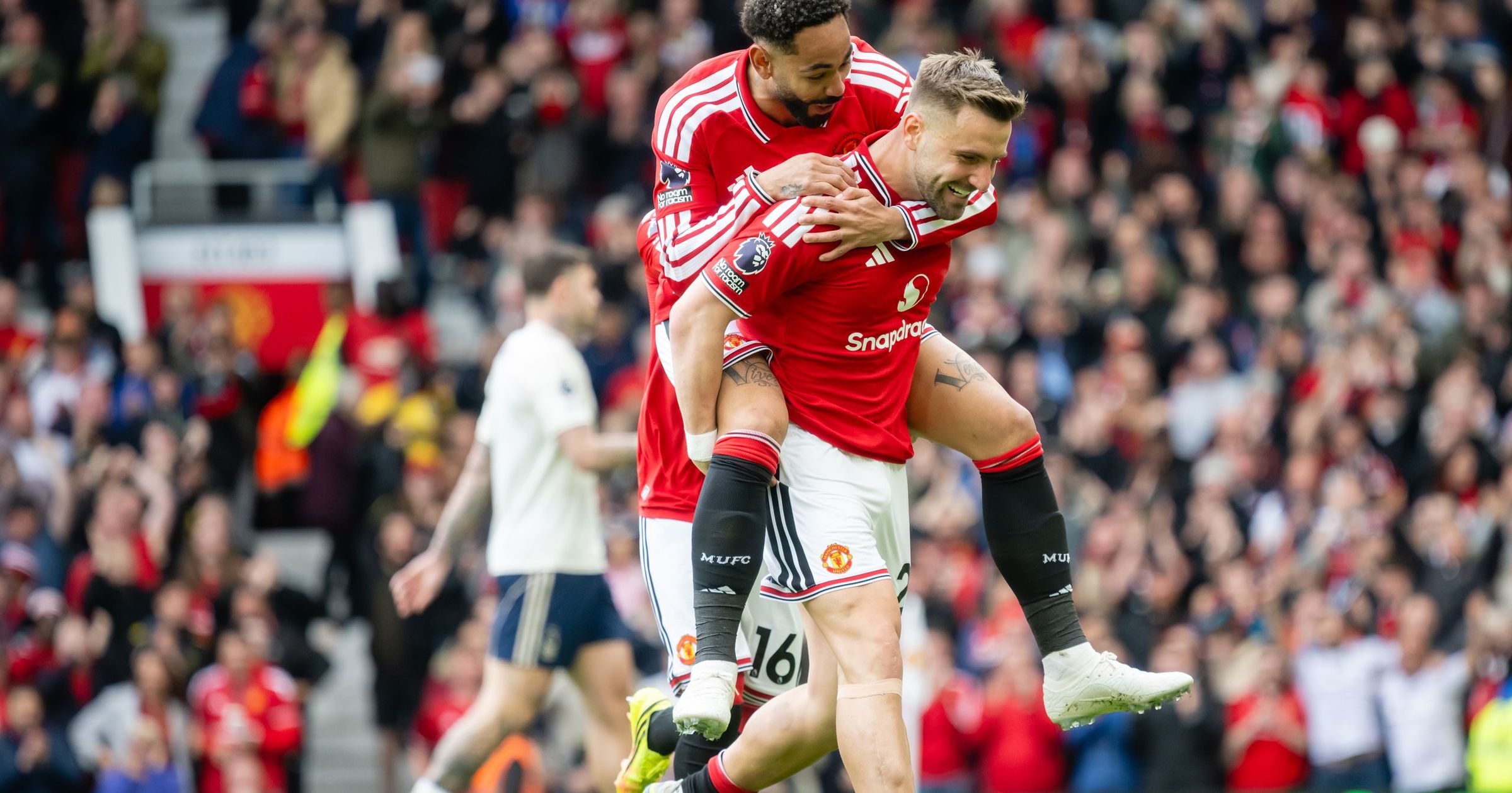 Premier League : Manchester United s'impose face à Nottingham Forest (3 ...