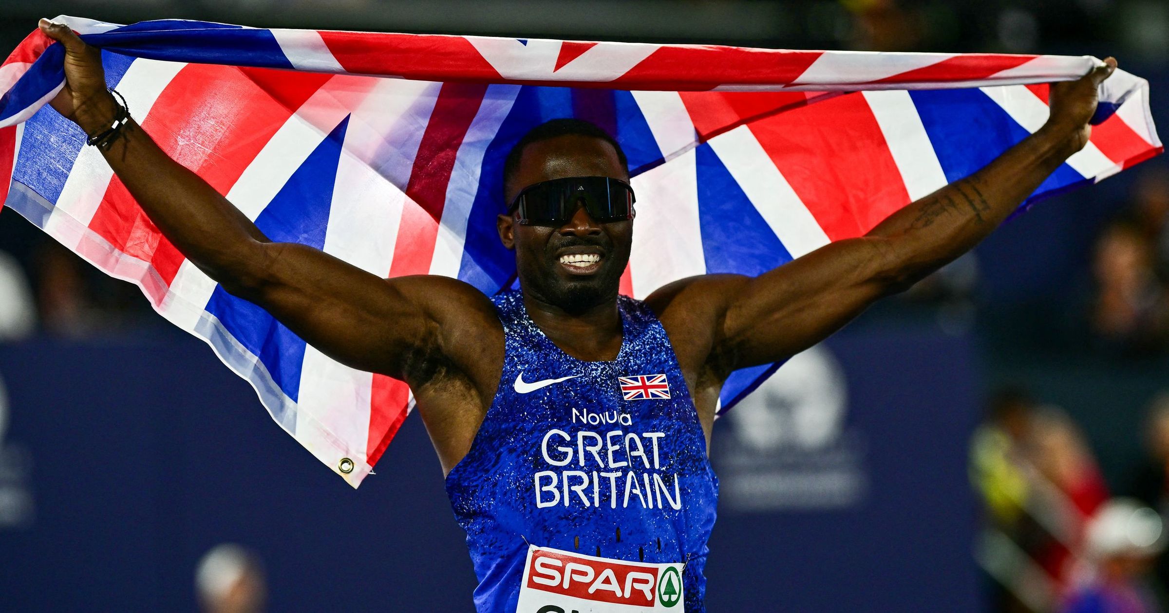 Romell Glave et Jeremiah Azu Signent un Doublé Britannique sur 100 m