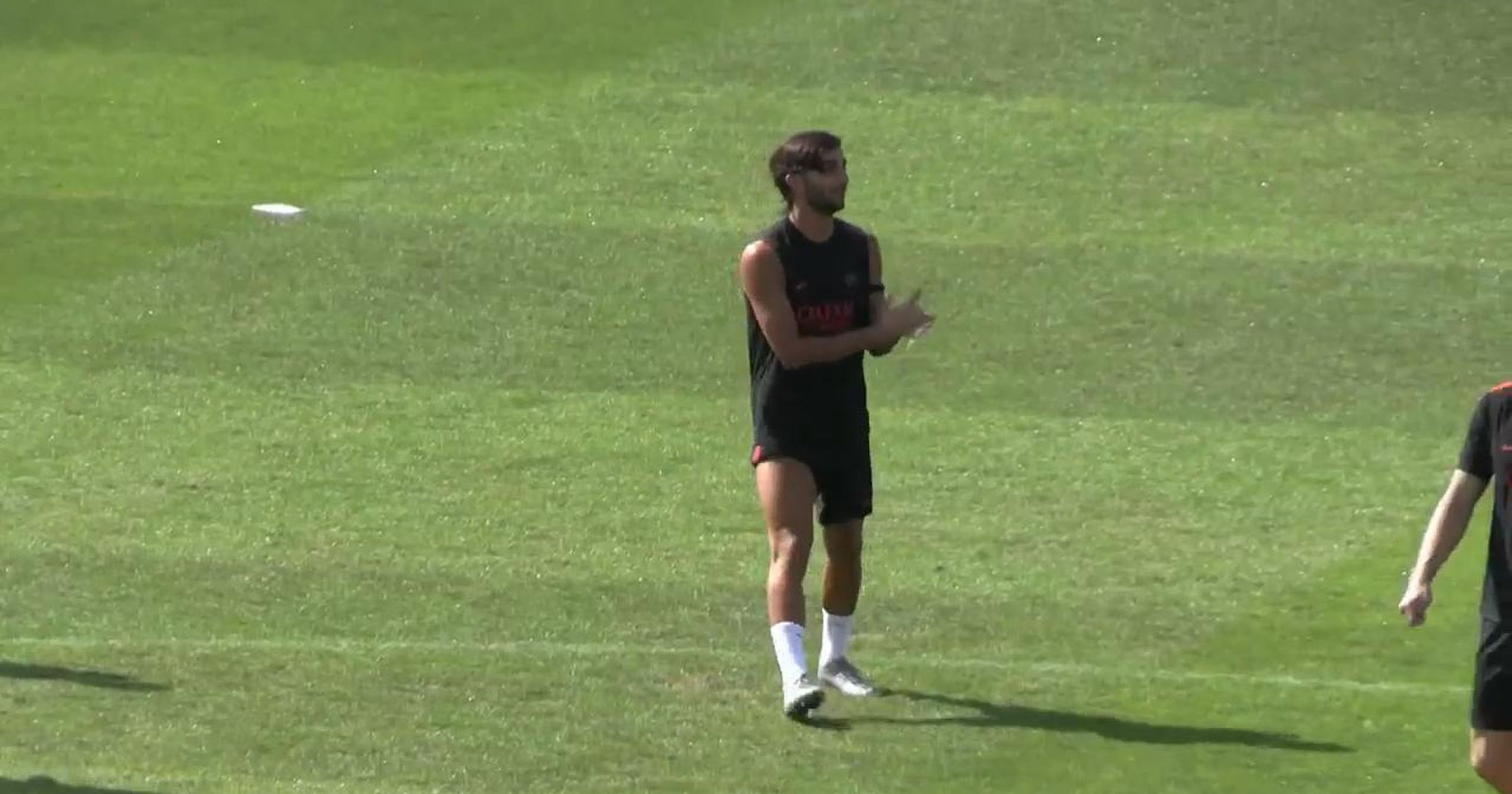 pi-ka-no-na-ferran-torres-trenowa-z-psg-przed-meczem-ligue-1-z-rennes