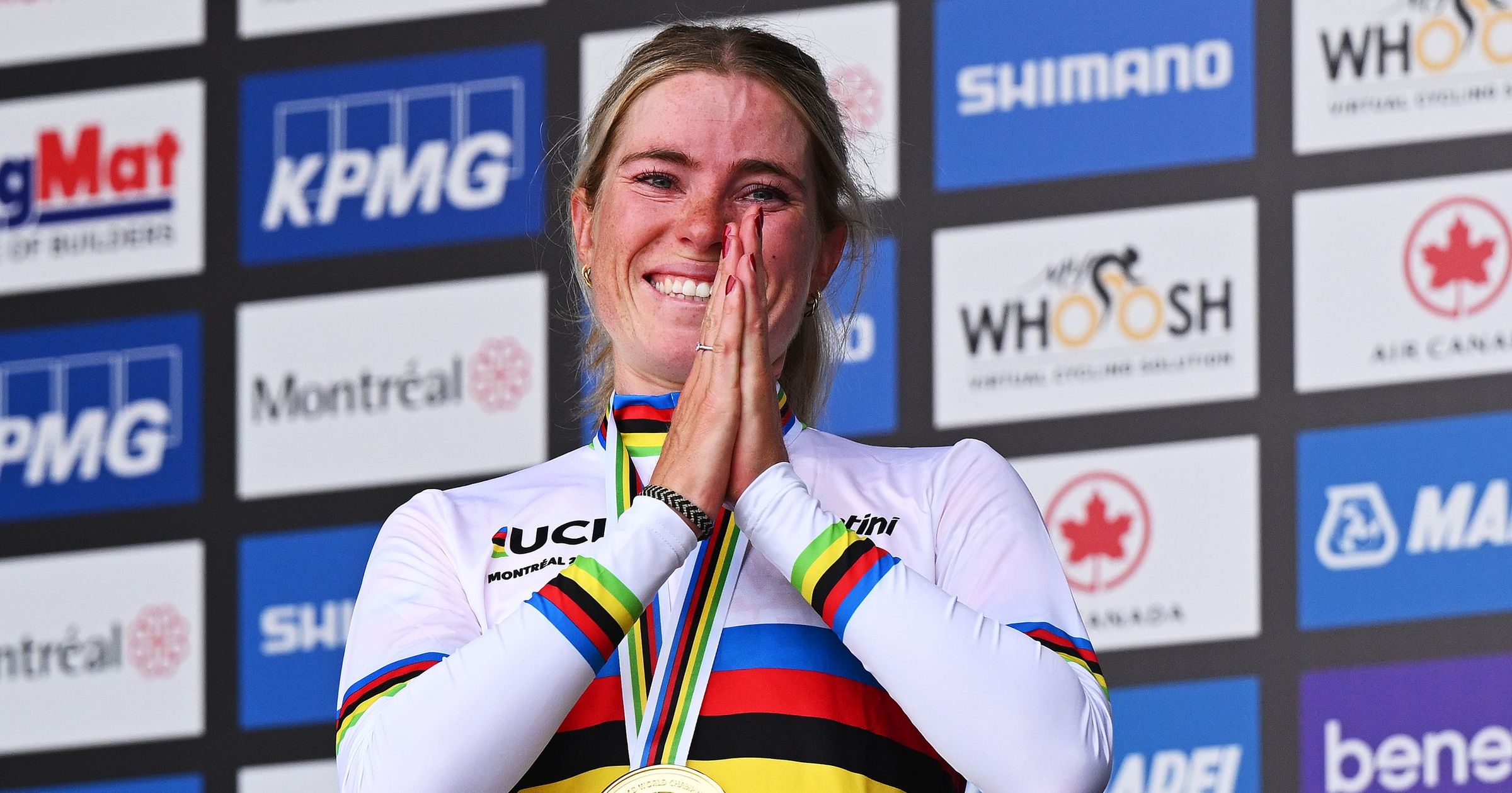 Demi Vollering Wins First World Cycling Championship Title in Montreal