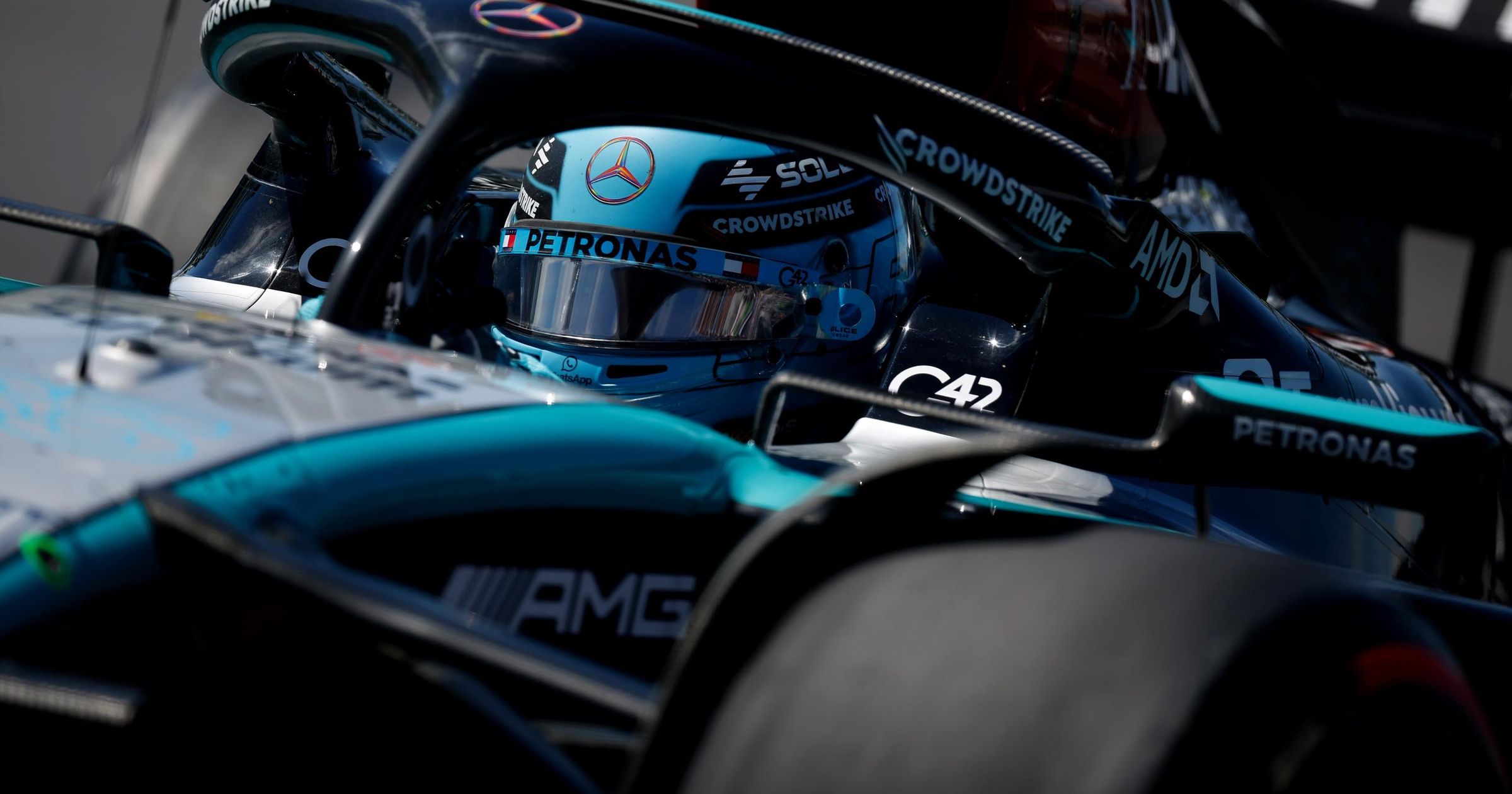 A Mercedes a leggyorsabb az első mexikói edzésen, amit nagy nevek sora hagyott ki