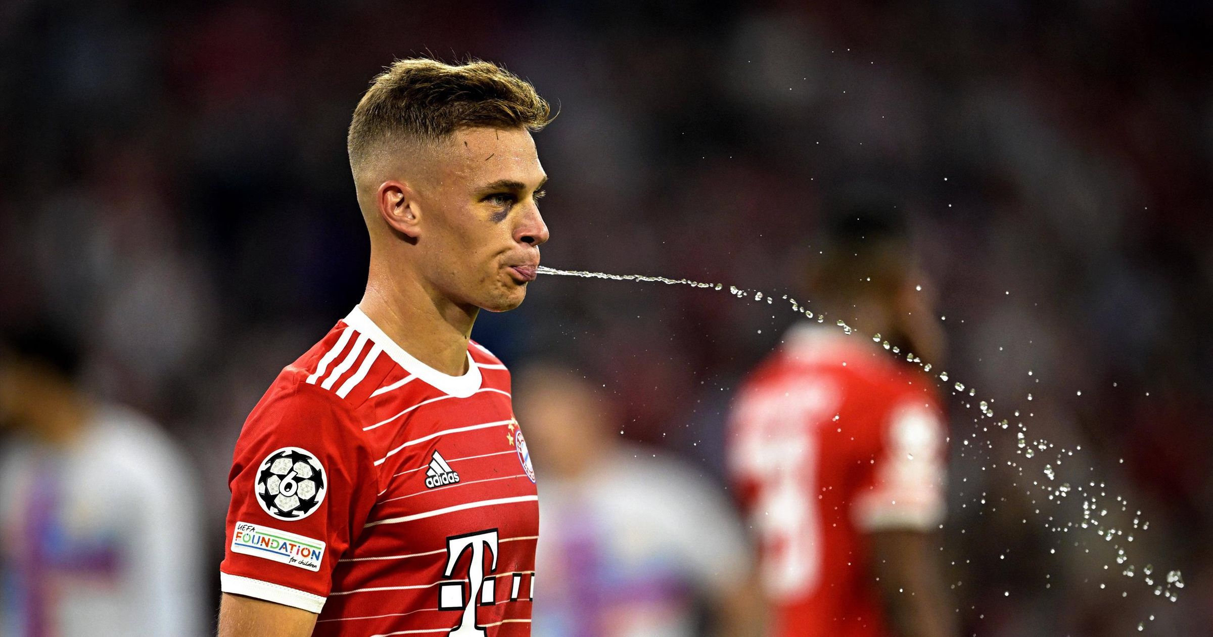 FC Bayern München - Philipp Lahm kritisiert Spielweise des FC Bayern ...
