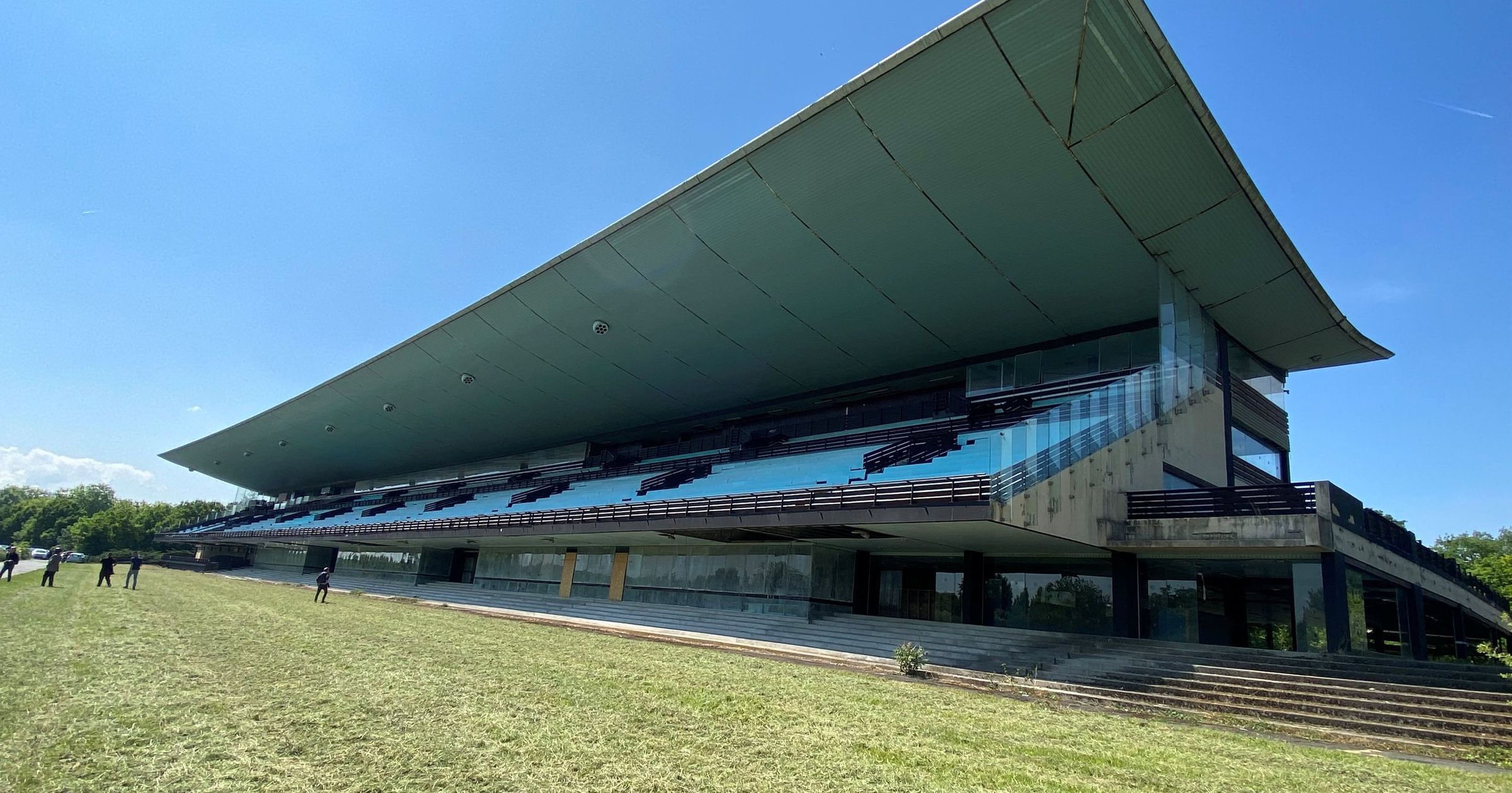 Ris-Orangis Unveils Stadium Project for Potential PSG Hosting