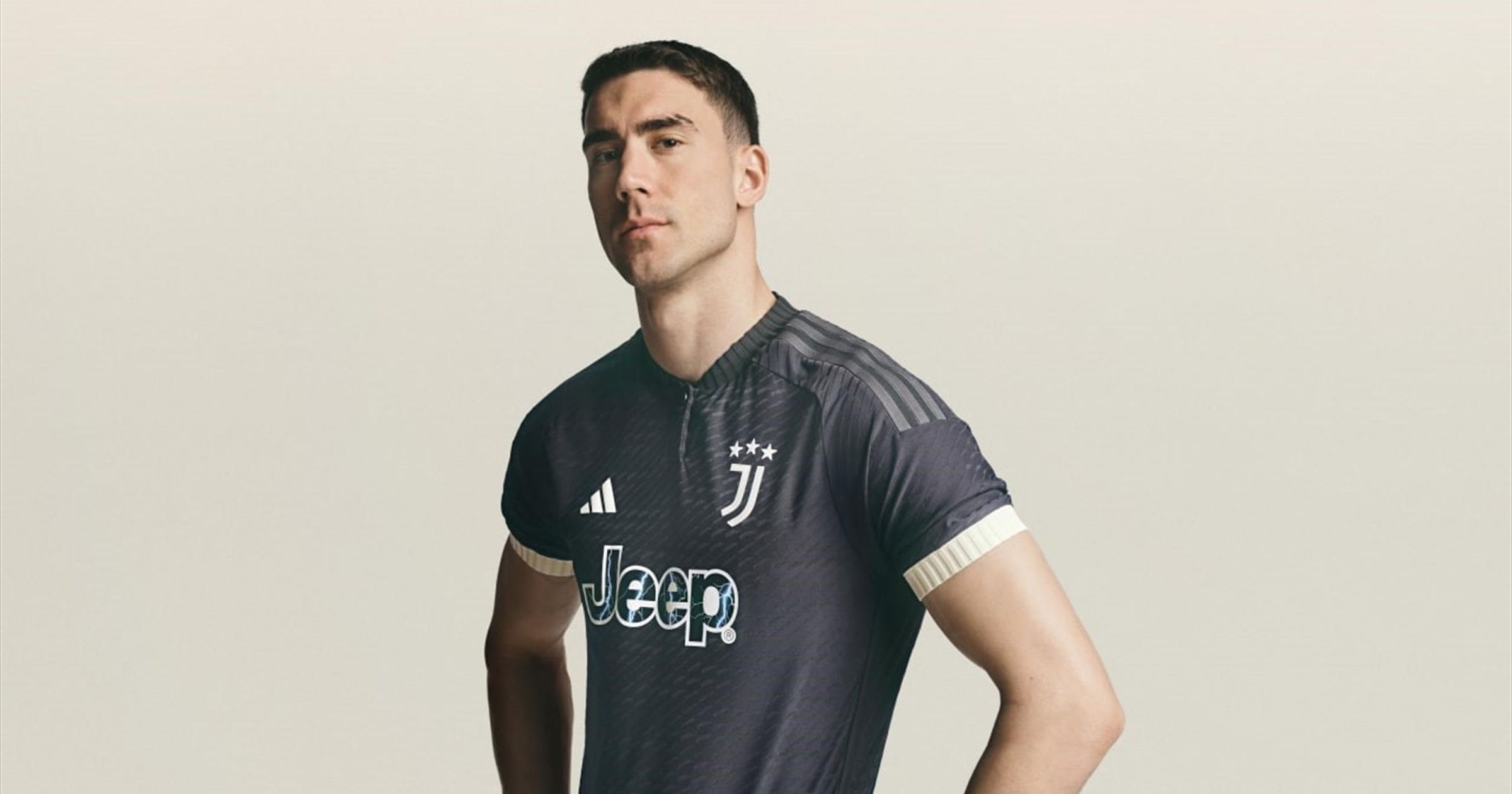 Juventus ecco la terza maglia 2023 24 colori e design sono un omaggio alla rivoluzione industriale di Torino Eurosport