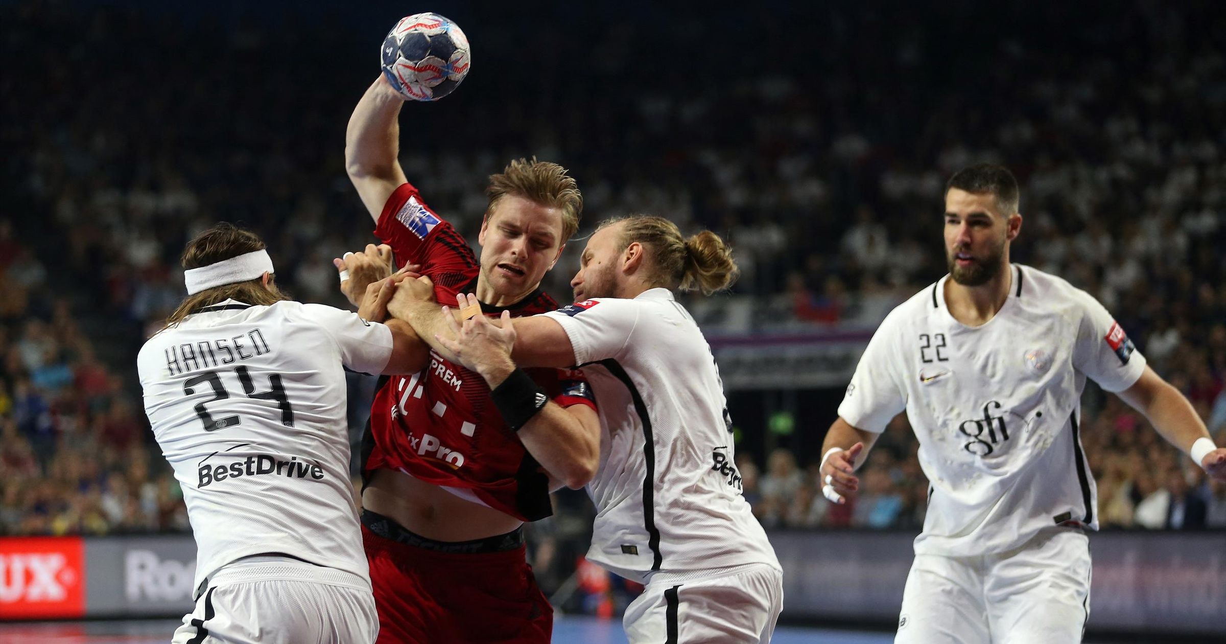 Váratlan fordulat: Aron Pálmarsson visszatér a Veszprém kézilabdacsapatához