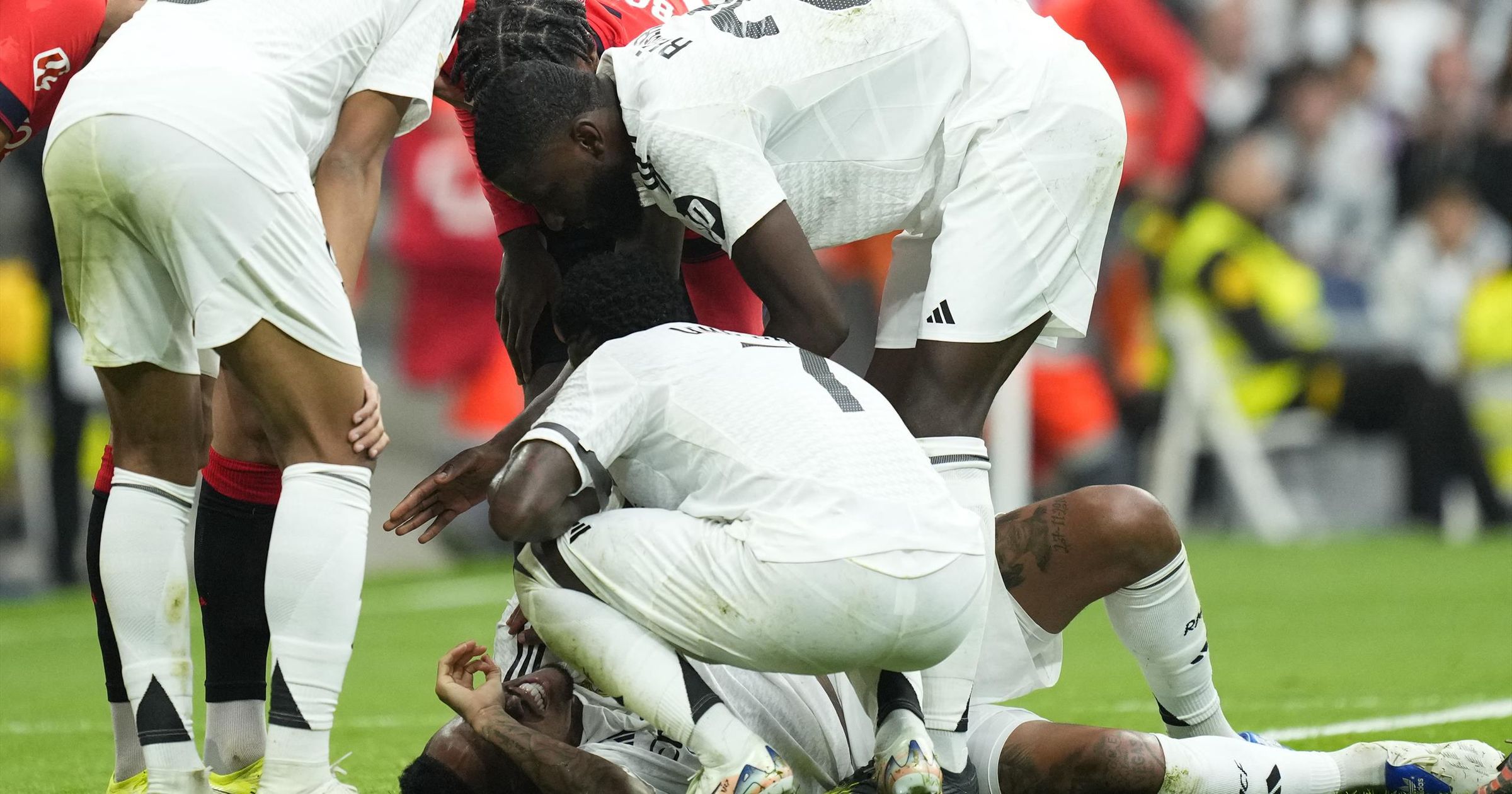 Súlyos térdsérülések, gyakori izomproblémák – Mi történik a Real Madridnál?