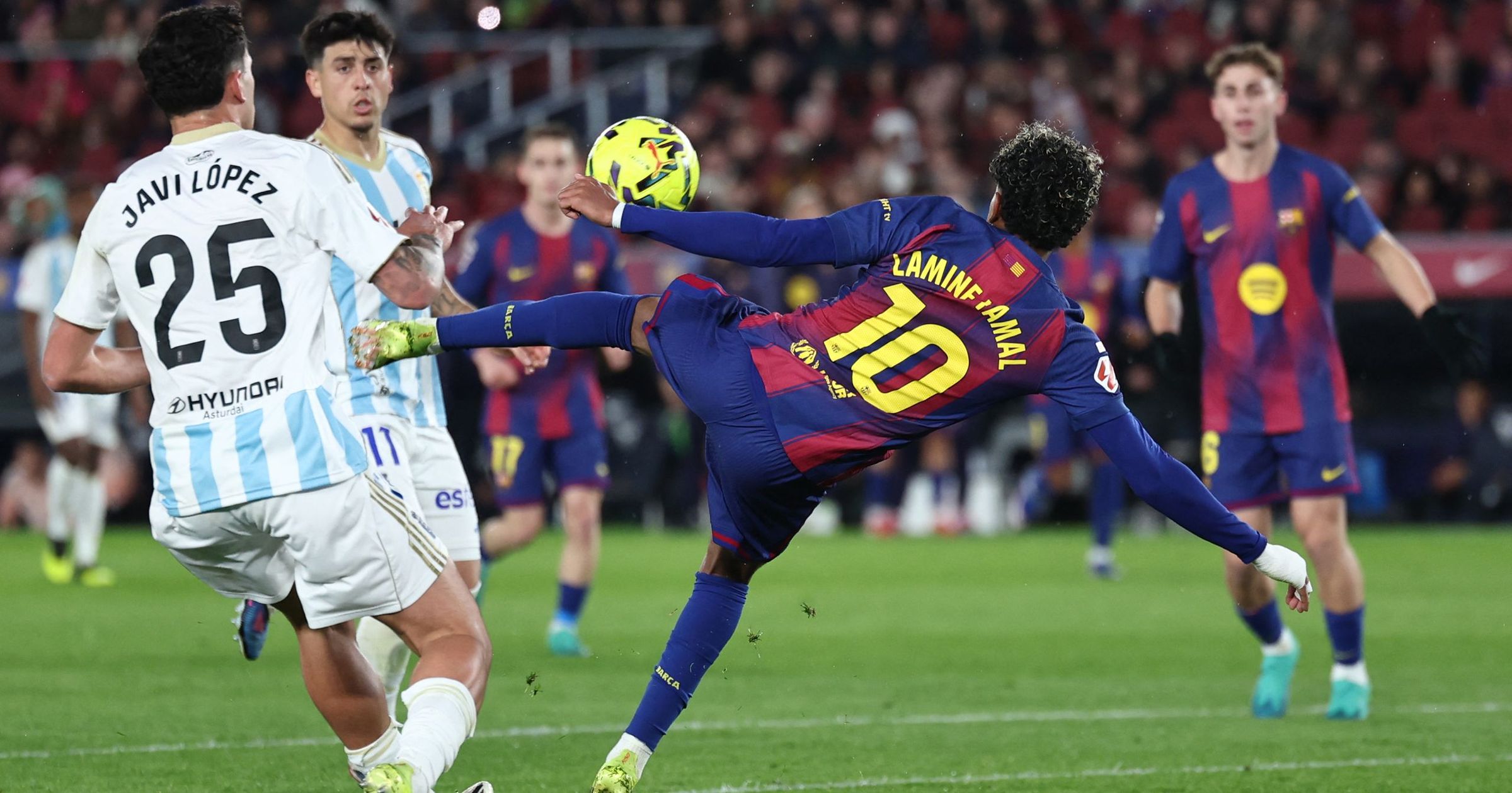 Yamal zseniális gólja is kellett a Barca sikeréhez, az Inter a forduló nyertese a rangadók után Kép