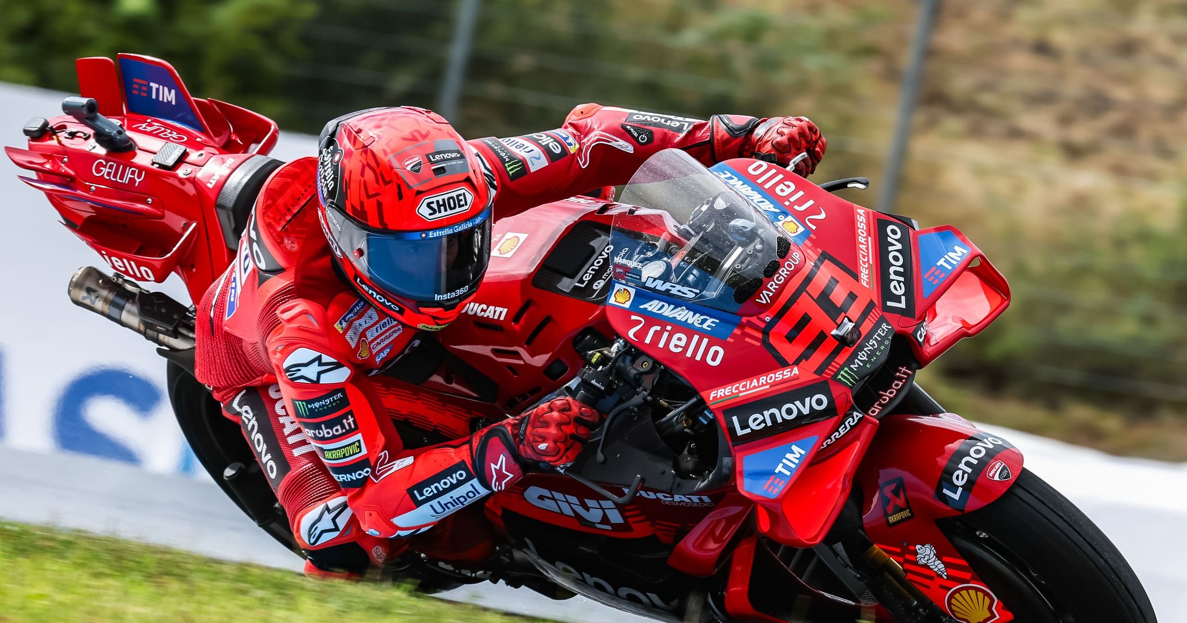 Grand Prix de République tchèque | Marc Marquez (Ducati) remporte une drôle  de course sprint et s'envole encore au championnat - Eurosport