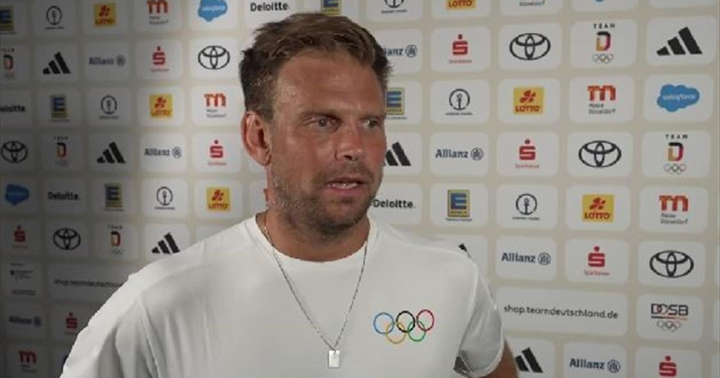 Olympia 2024: Hockey-Legende Moritz Fürste macht Werbung für Olympische ...