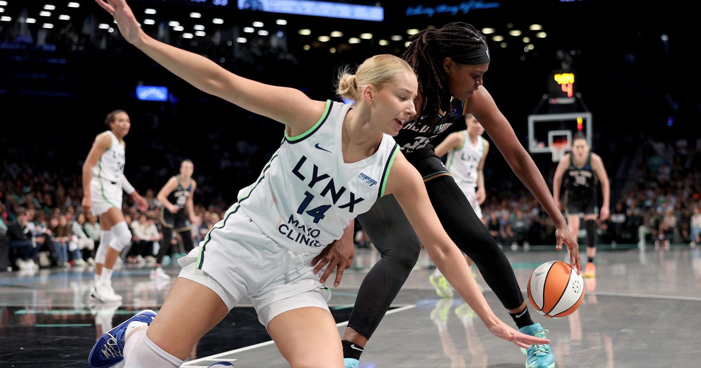 Juhász Dorka rengeteg önbizalmat nyerhetett a WNBA-ben - véli a 150-szeres válogatott Károlyi Andrea
