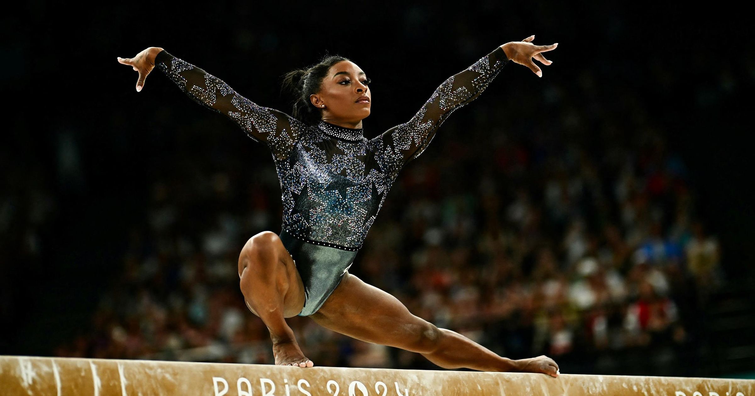 Paris 2024 Turnhal ontploft na succesvolle optredens van publiekslieveling Simone Biles