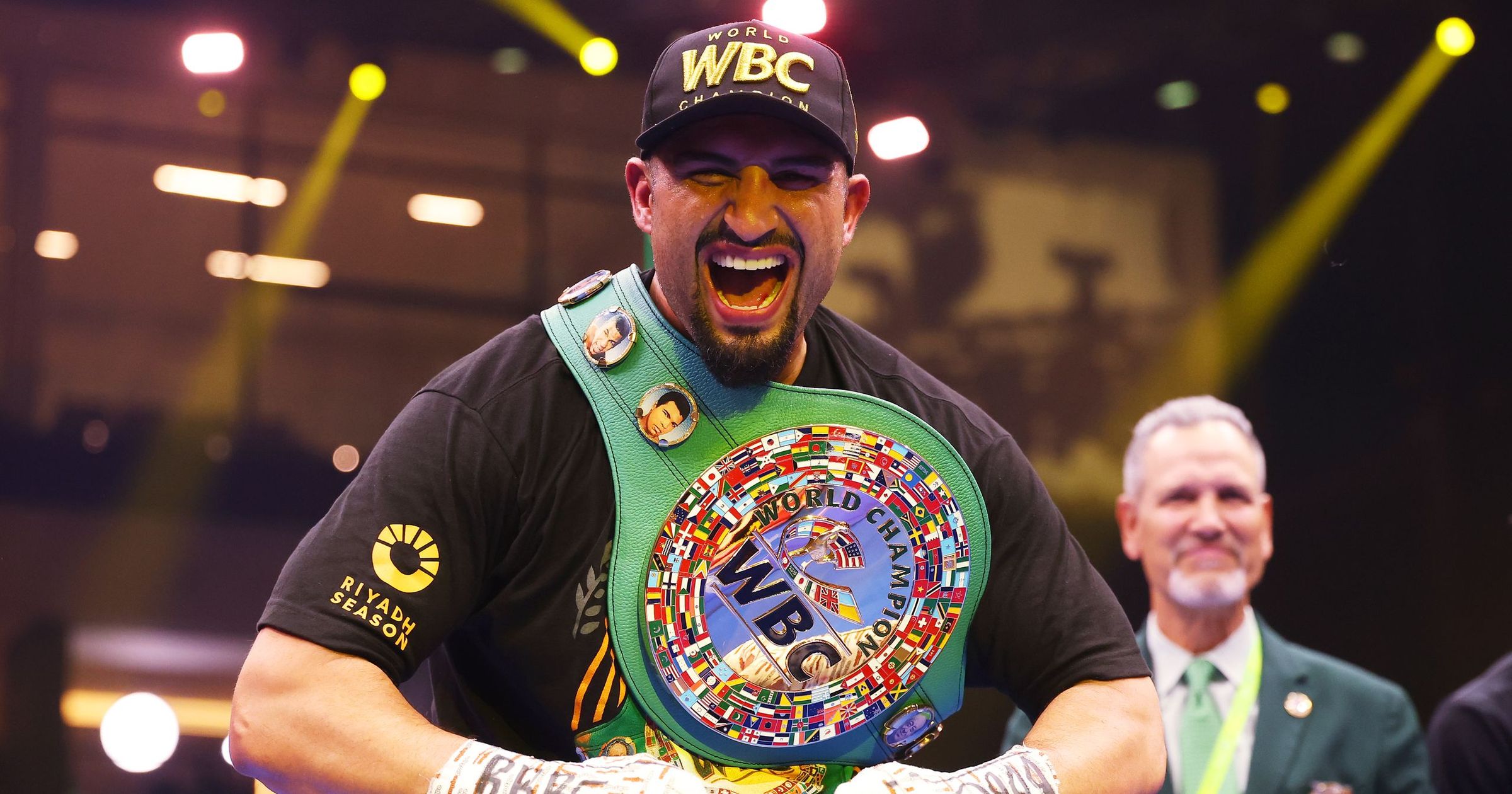 Hat Agit Kabayel eine Chance im Kampf gegen Usyk?

Agit Kabayel hat eine Chance im Kampf gegen Oleks...