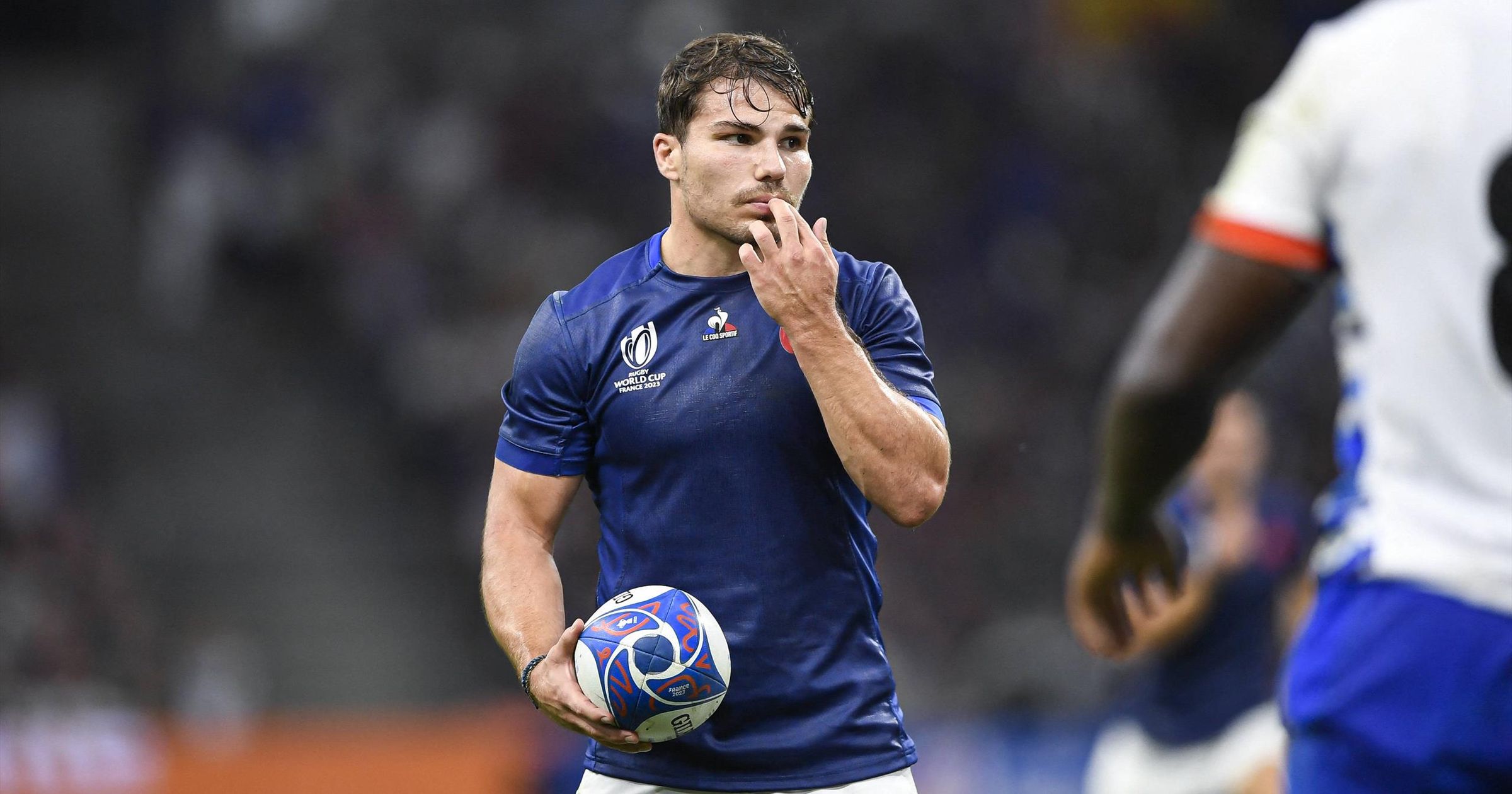 Antoine Dupont blessé au visage, c'est celui du XV de France qui est touché  - Eurosport